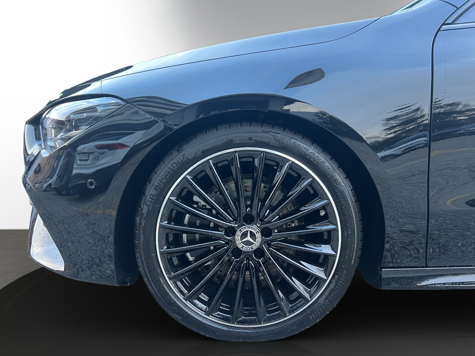 MERCEDES-BENZ CLA 250 4Matic 8G-DCT-image-5