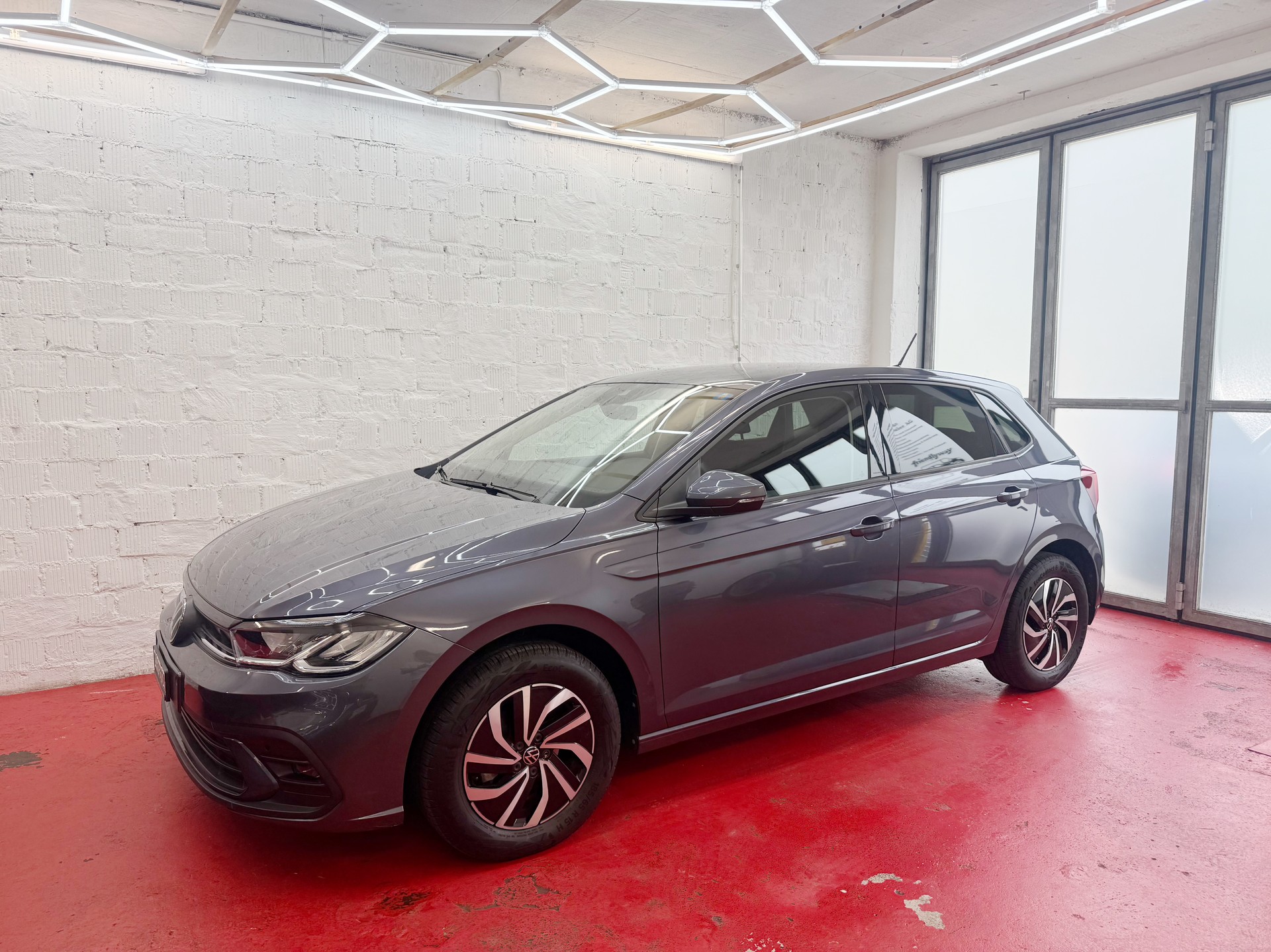 VW Polo 1.0 TSI Life DSG-image-0