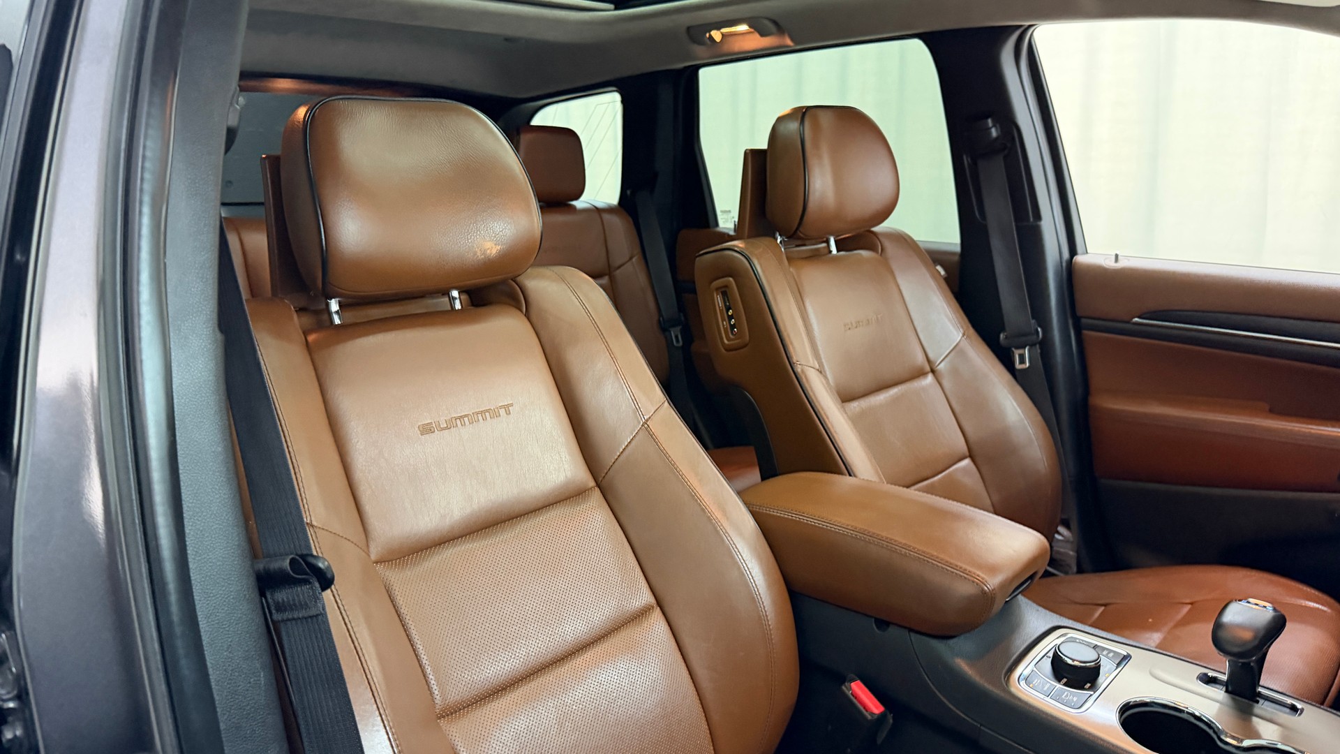 JEEP Grand Cherokee 3.0 CRD Summit Automatic-image-11