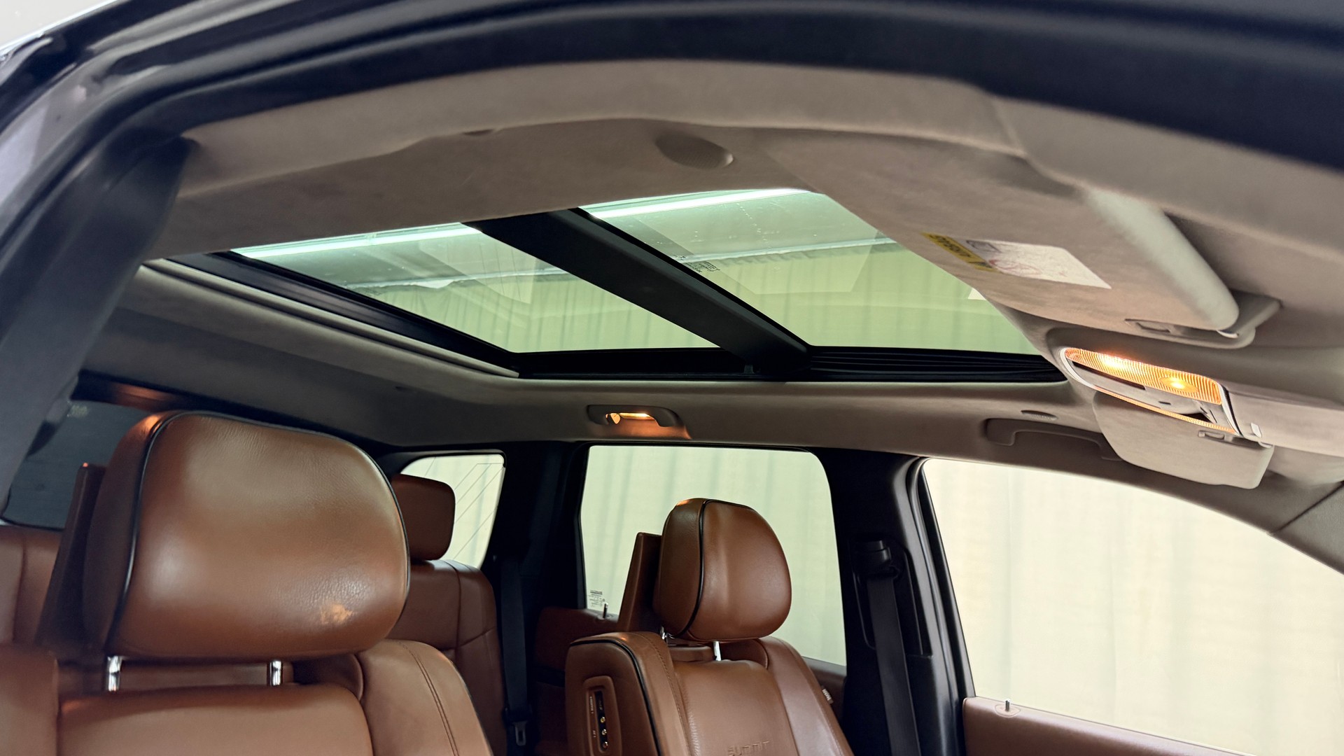 JEEP Grand Cherokee 3.0 CRD Summit Automatic-image-9