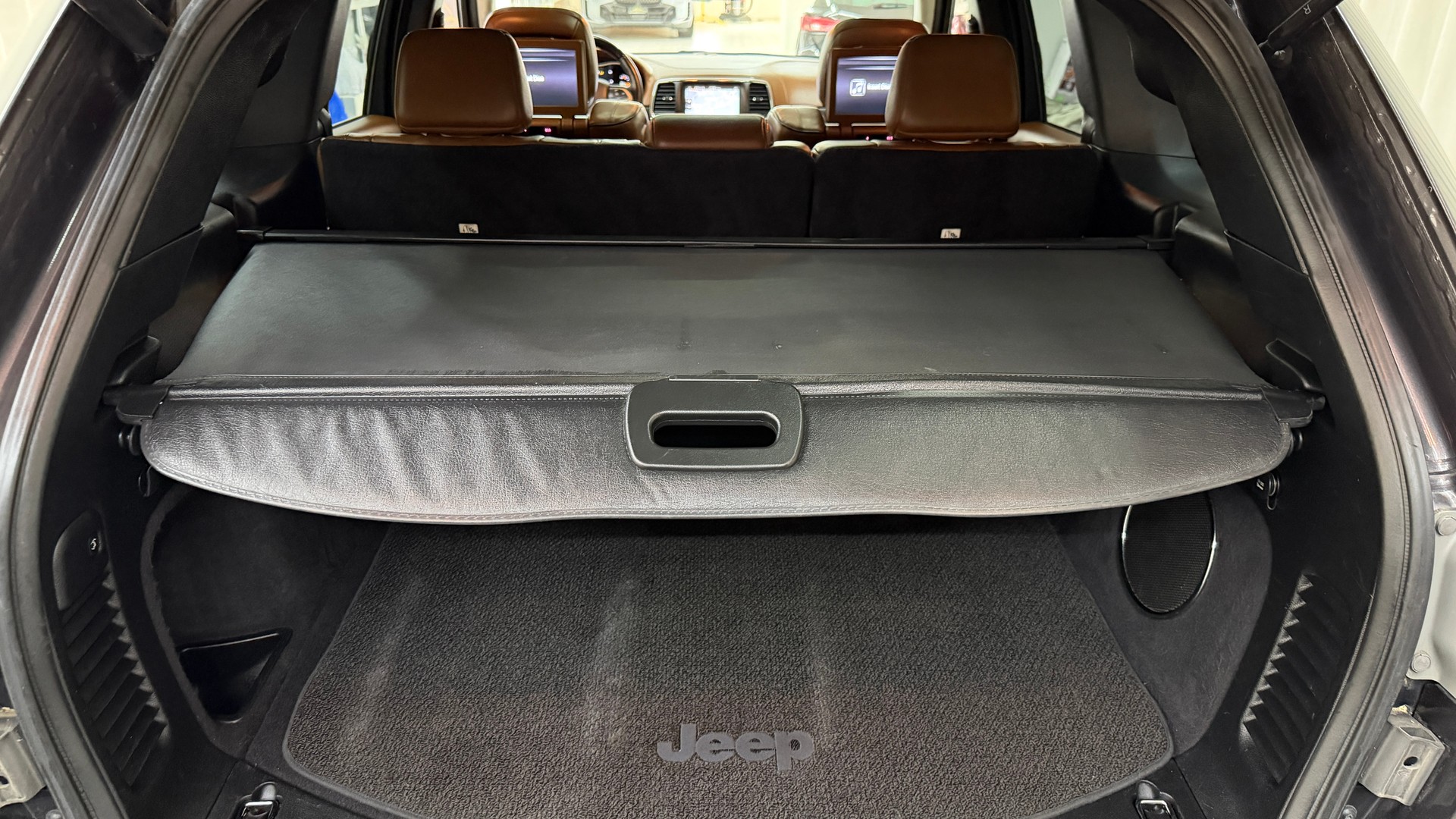 JEEP Grand Cherokee 3.0 CRD Summit Automatic-image-15