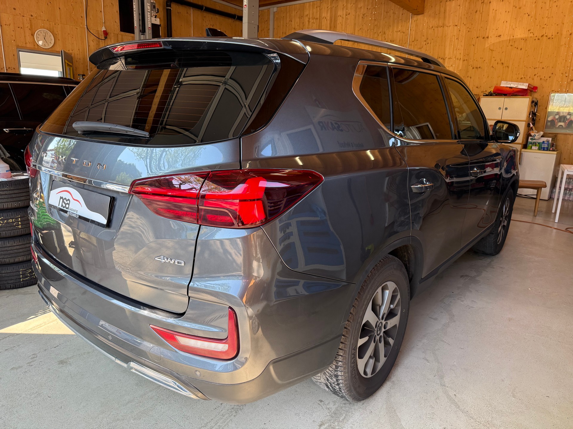 KGM-SsangYong Rexton 2.2 CRDi 7 Pl.Quartz 4WD AT-showroom-element-3