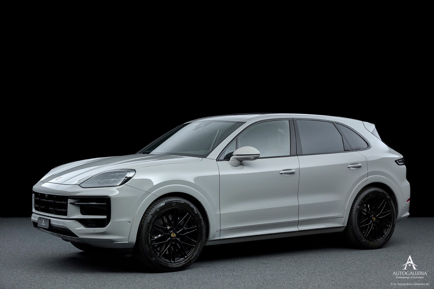 PORSCHE Cayenne S Tiptronic-image-1