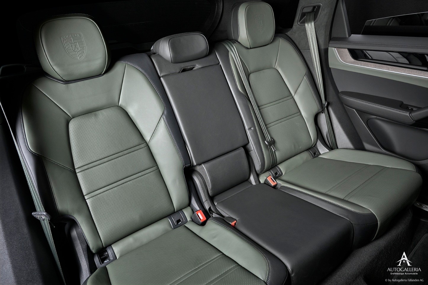 PORSCHE Cayenne S Tiptronic-image-10
