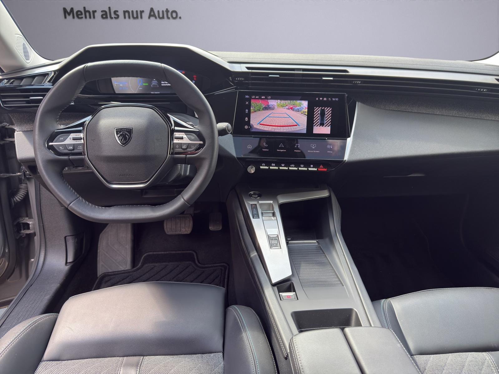 PEUGEOT 408 1.6 PHEV 180 Allure Pack-image-6