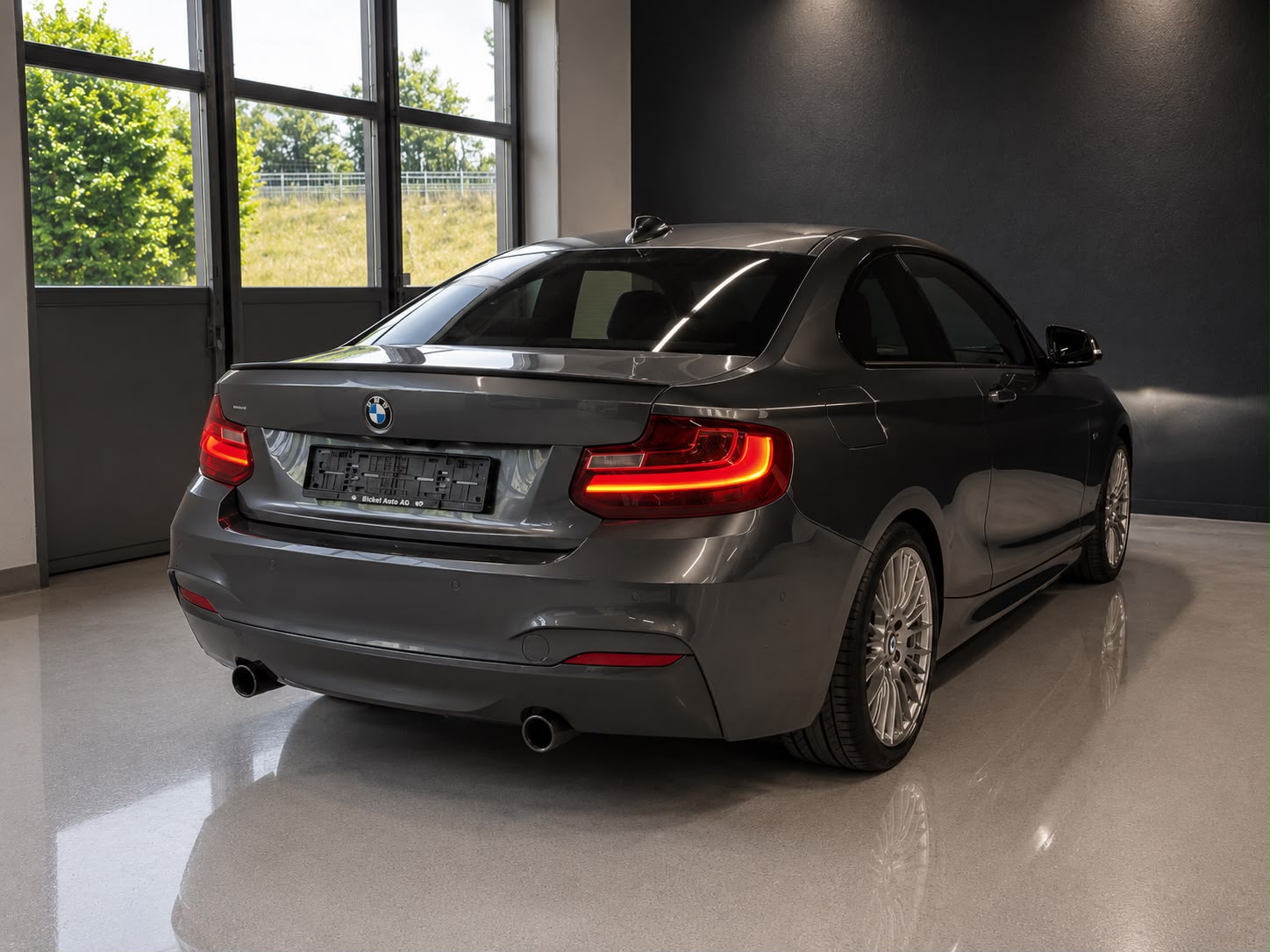 BMW M235i xDrive Steptronic-image-9