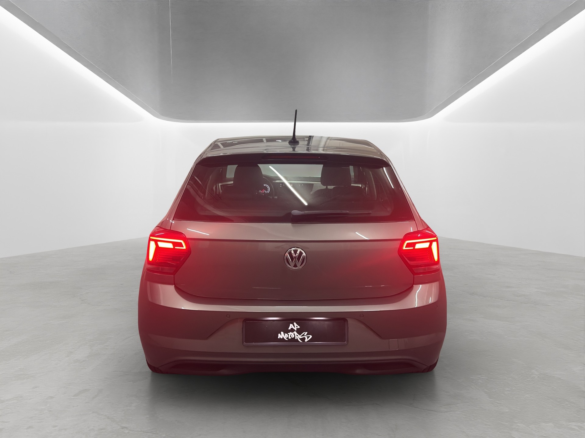VW Polo 1.0 TSI BMT Comfortline-image-5