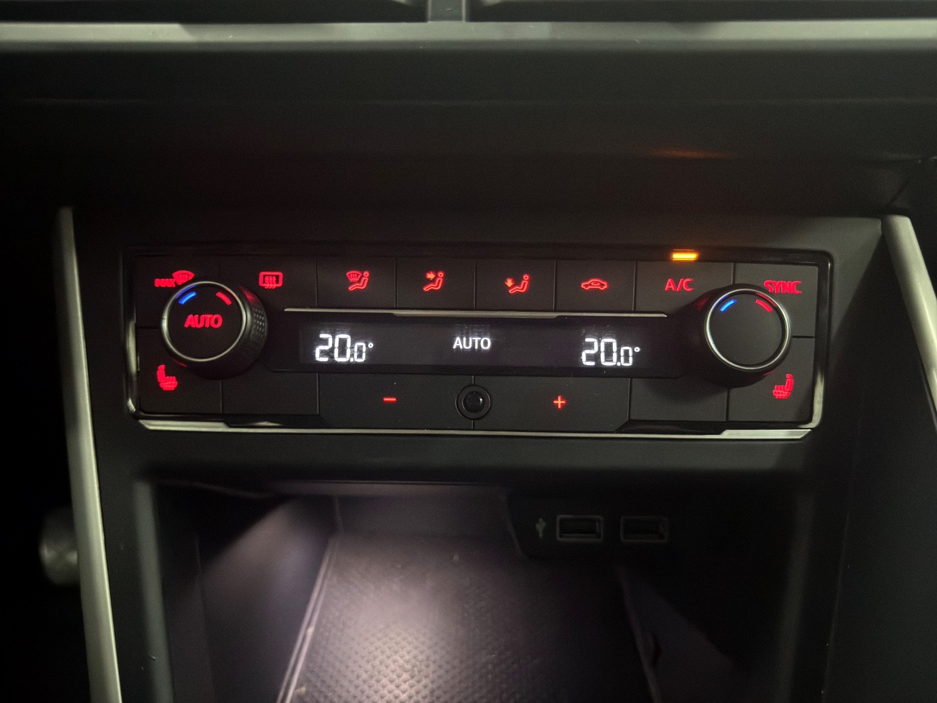 VW Polo 1.0 TSI BMT Comfortline-image-14