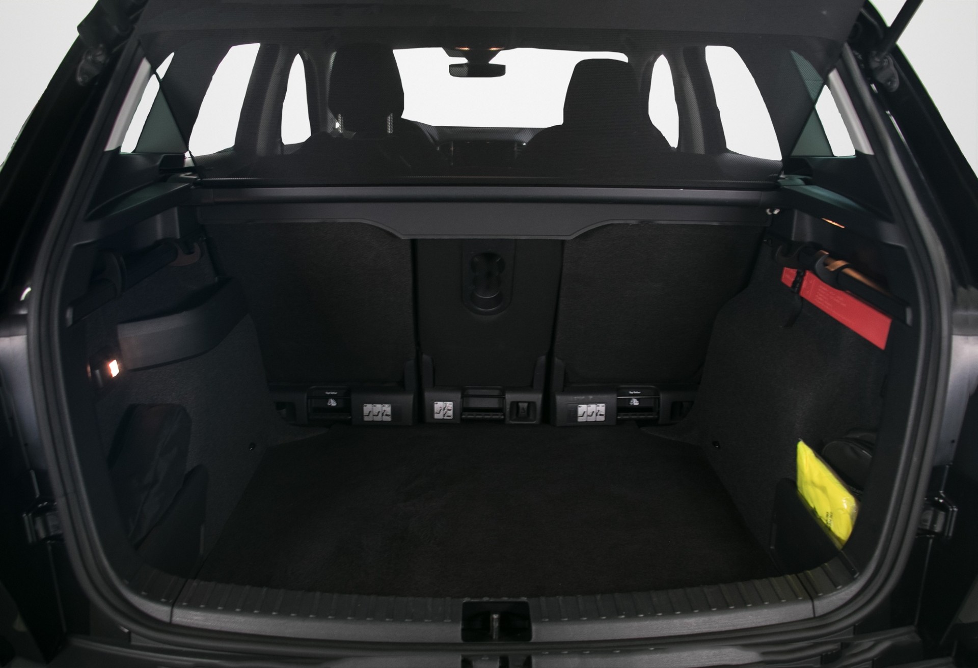 SKODA Karoq 2.0 TDI CR Ambition 4x4-image-10