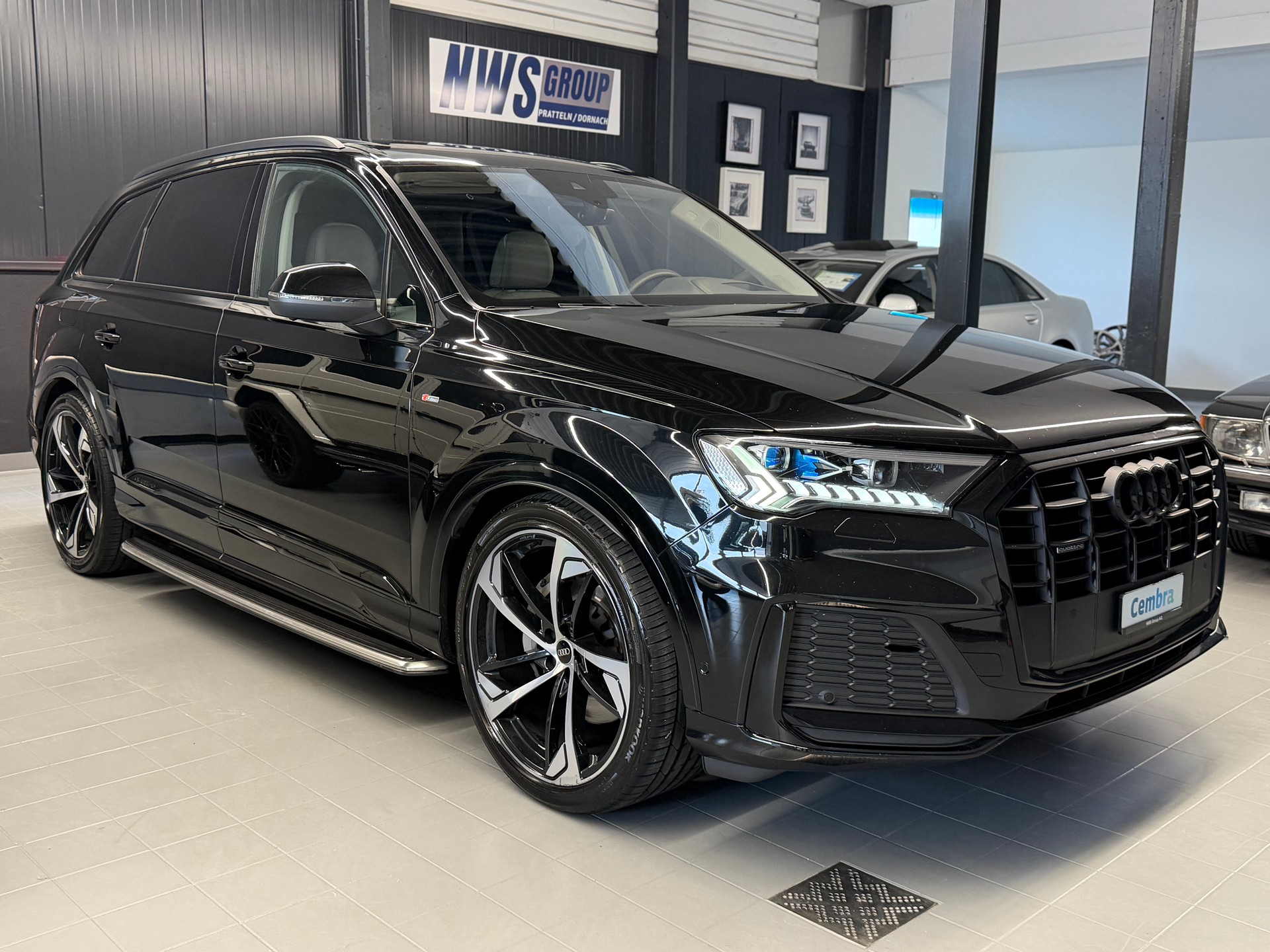 AUDI Q7 50 TDI S-line quattro tiptronic 7-Plätzer-showroom-element-1