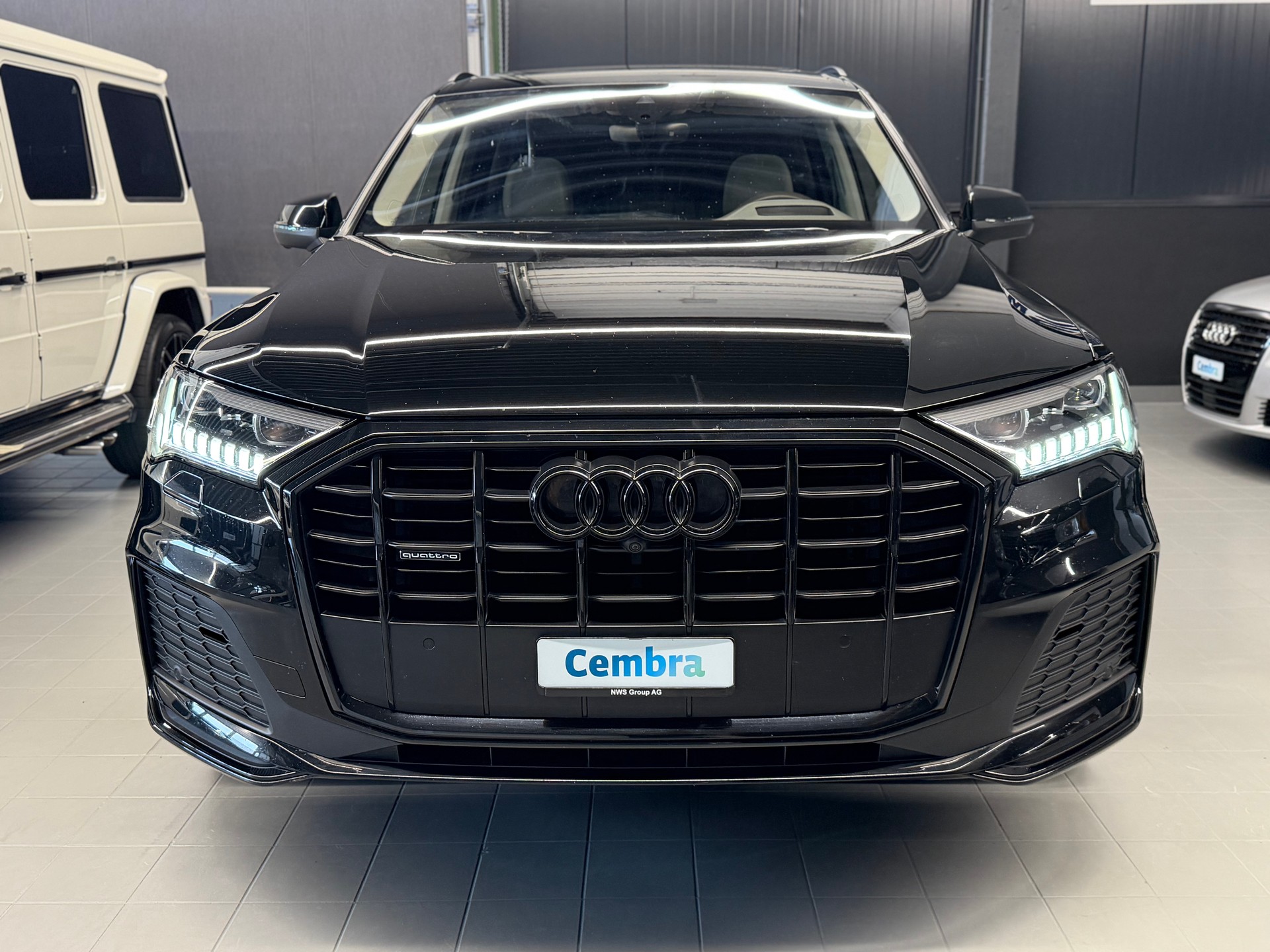 AUDI Q7 50 TDI S-line quattro tiptronic 7-Plätzer-showroom-element-2