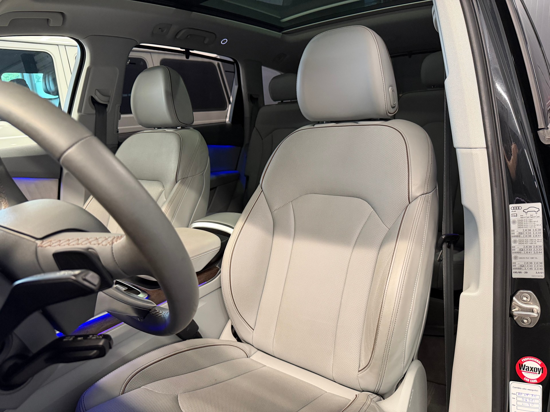 AUDI Q7 50 TDI S-line quattro tiptronic 7-Plätzer-image-10