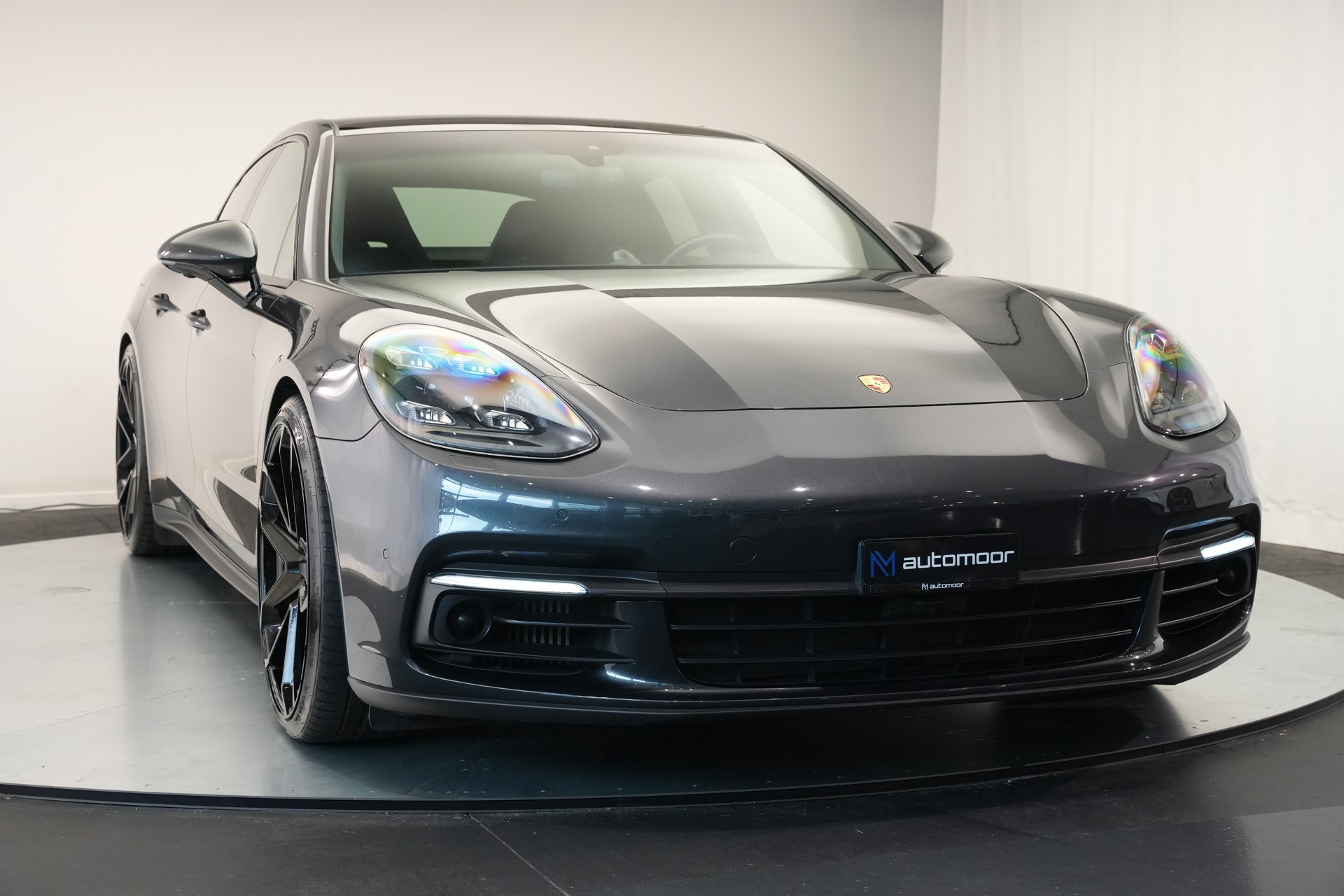 PORSCHE Panamera 4 E-Hybrid PDK *CH-Fahrzeug* *22 Zoll*-image-47