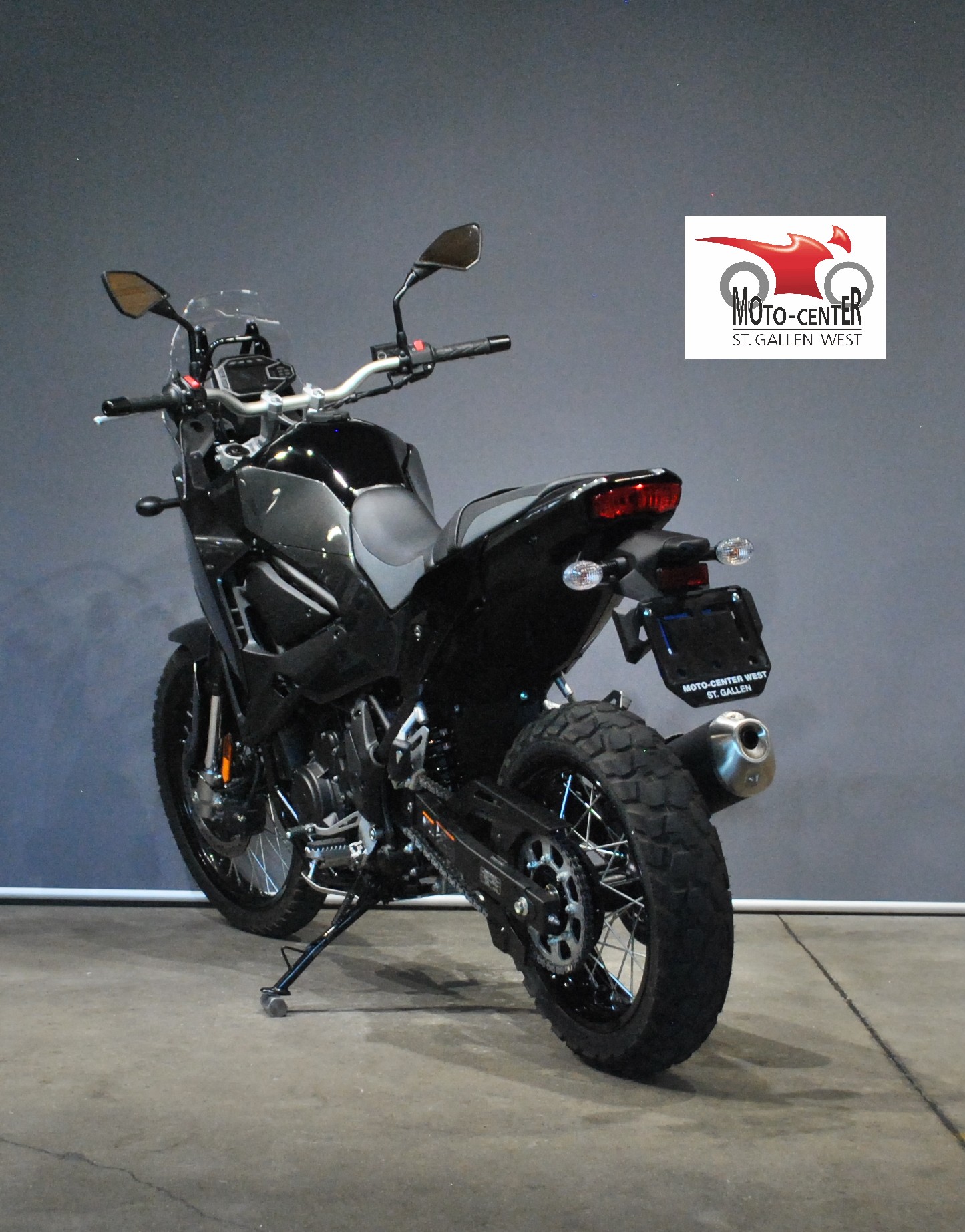 KAWASAKI KLE 500-showroom-element-3