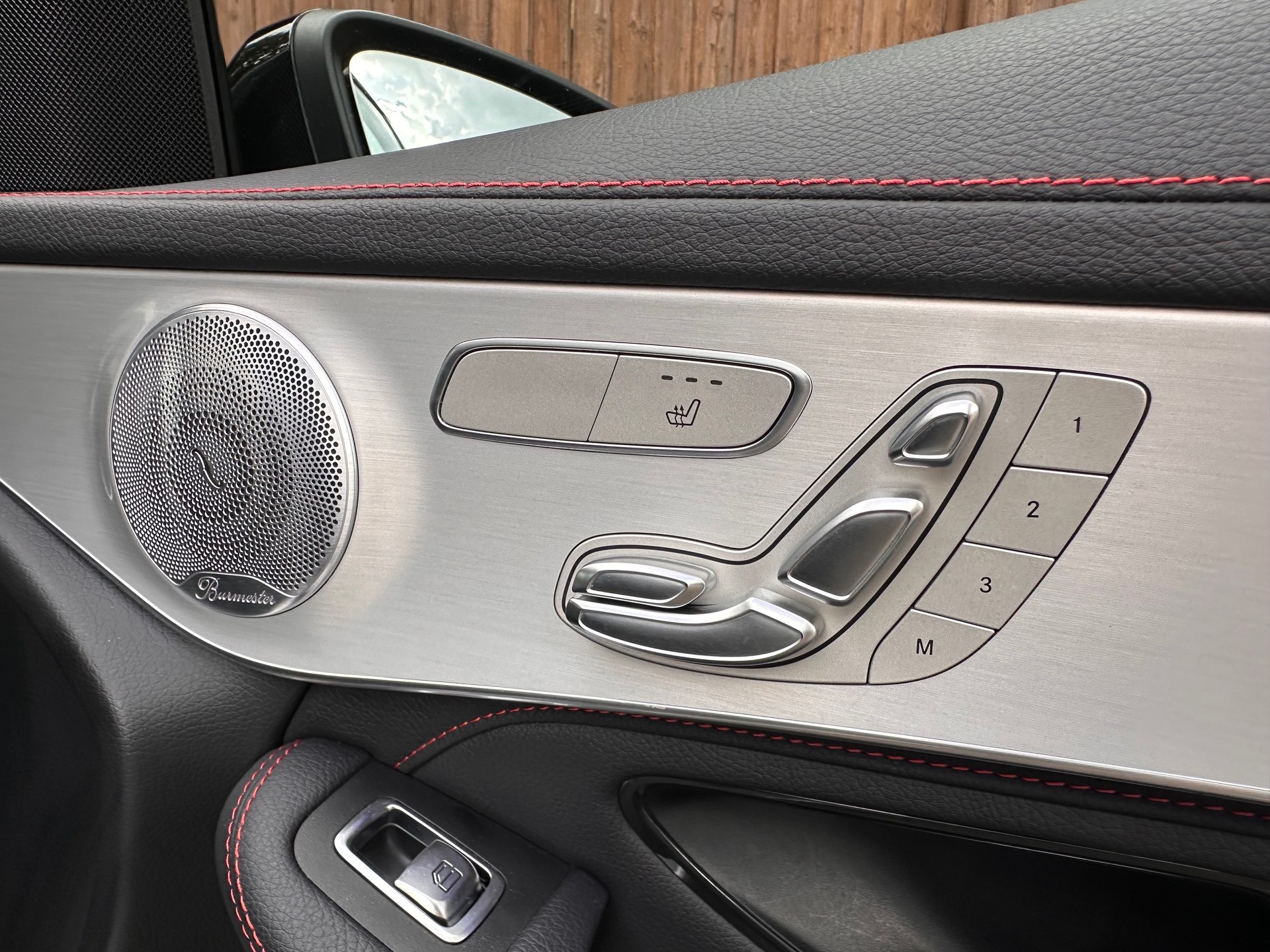 MERCEDES-BENZ GLC 43 AMG 4Matic 9G-Tronic-image-18