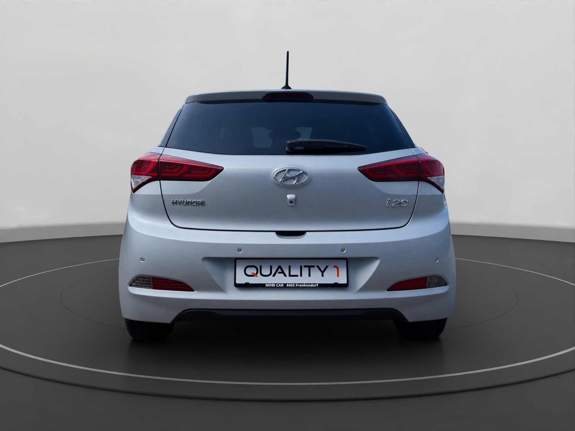 HYUNDAI i20 1.4 Vertex Automatic-showroom-element-3