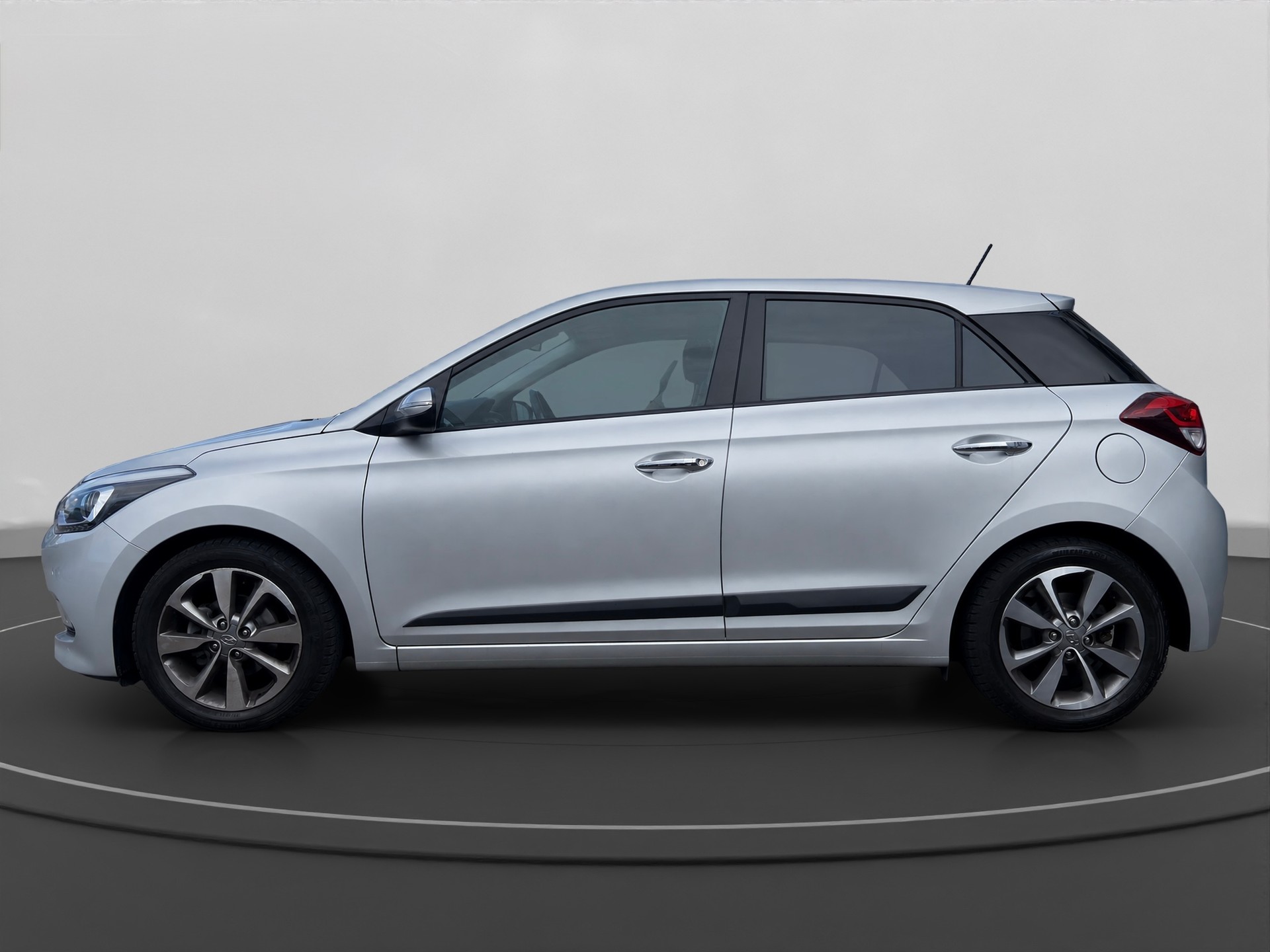 HYUNDAI i20 1.4 Vertex Automatic-showroom-element-1