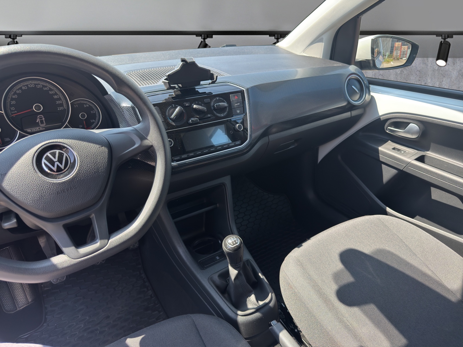 VW Up 1.0 MPI beats-image-9