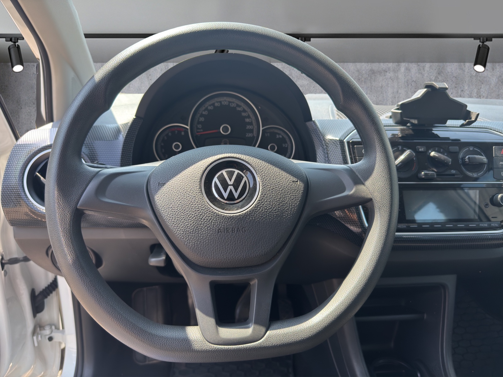 VW Up 1.0 MPI beats-image-6