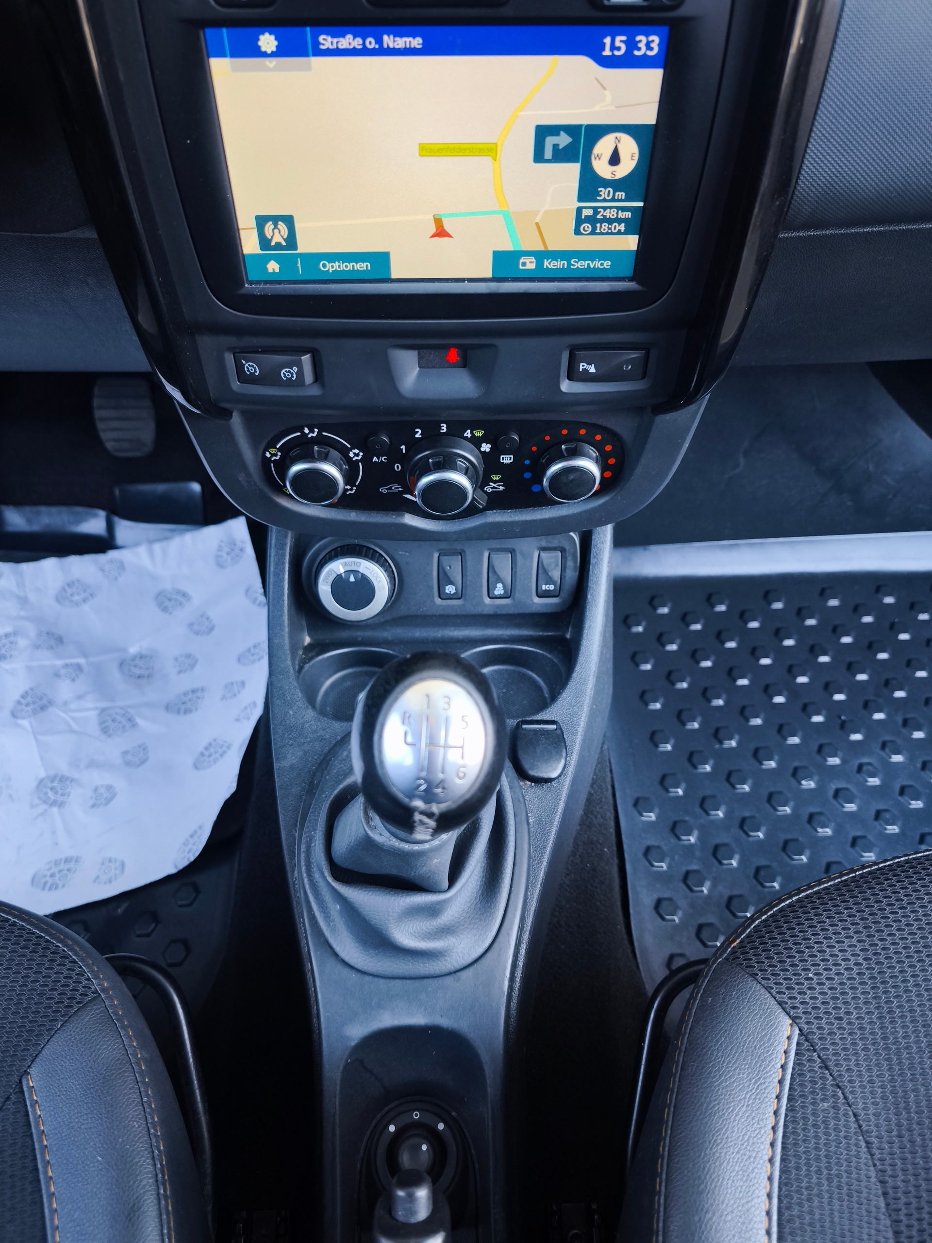 DACIA Duster 1.2 T Privilège 4x4-image-10