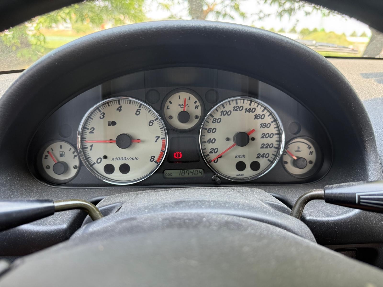 MAZDA MX-5 1.8i-16 Tradition Youngster-image-10