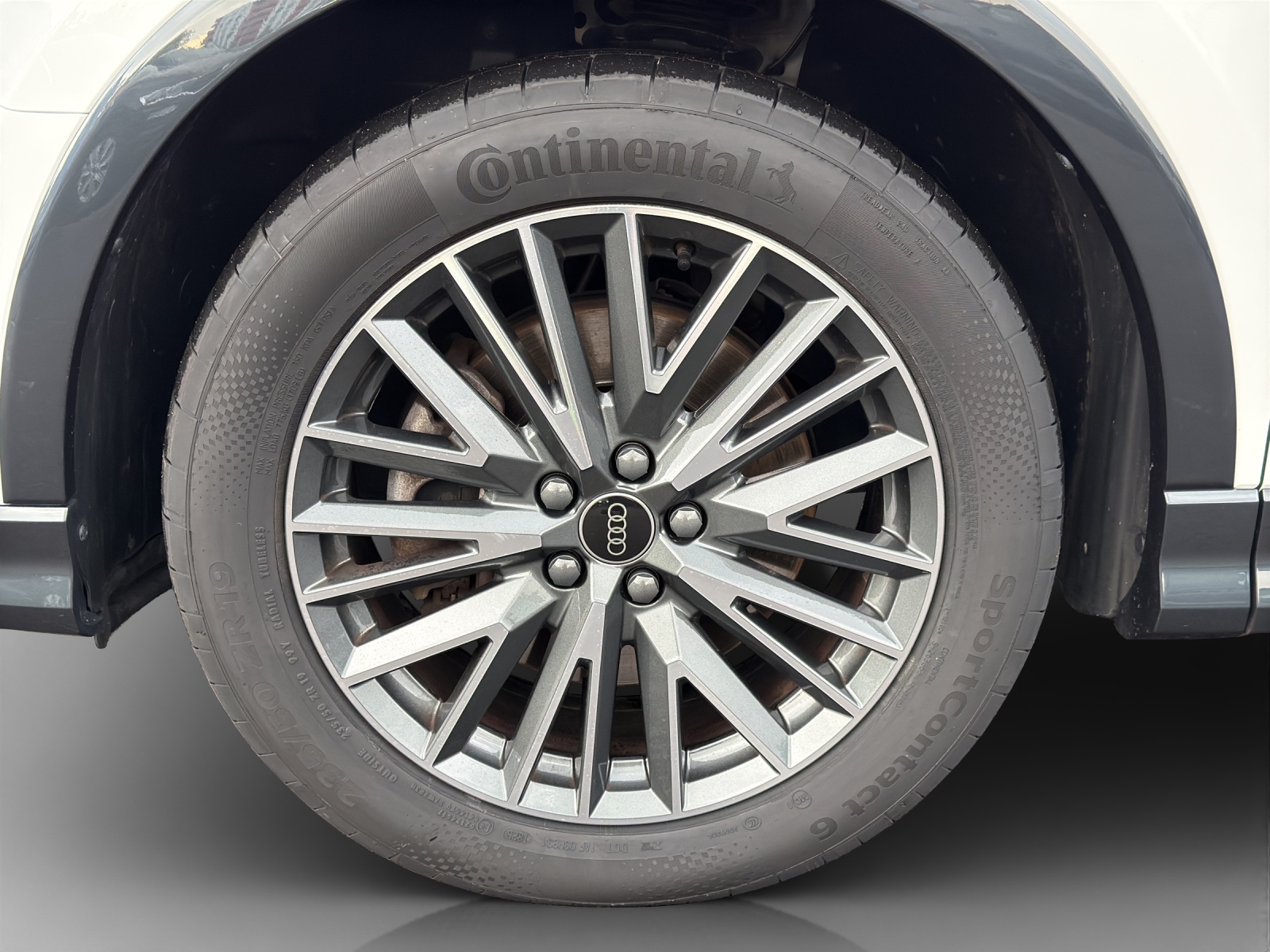 AUDI Q3 Sportback 45 TFSI e S line S-tronic-image-13