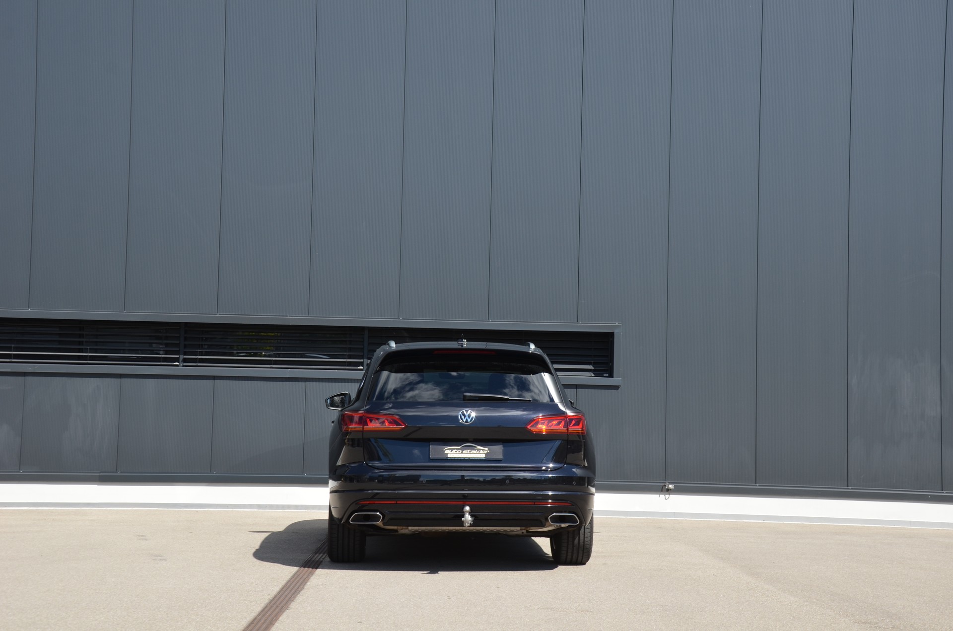 VW Touareg 3.0 TDI R Line Tiptronic-image-7