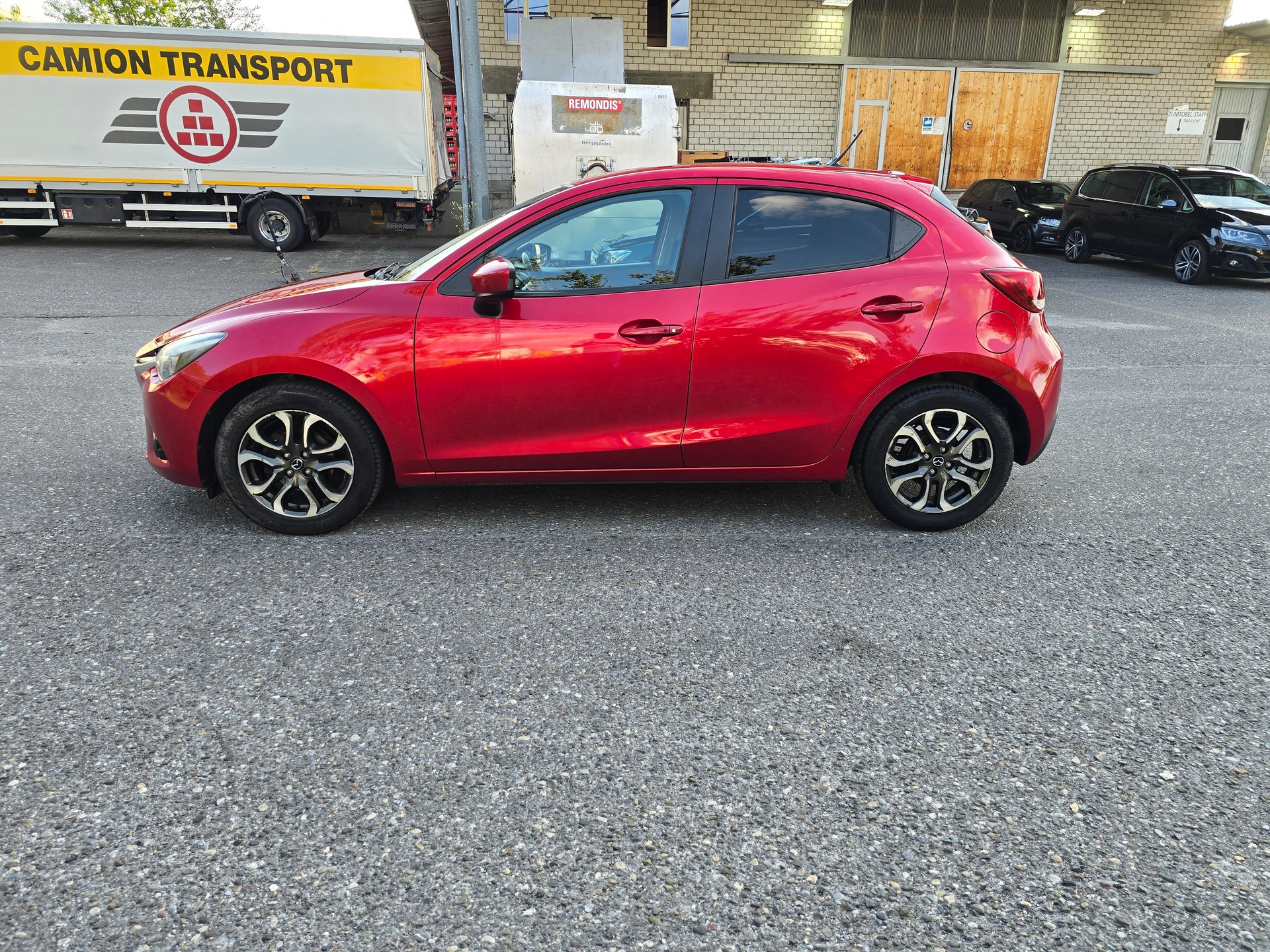 MAZDA 2 1.5 CD 16V Skyactiv-D Revolution-image-8