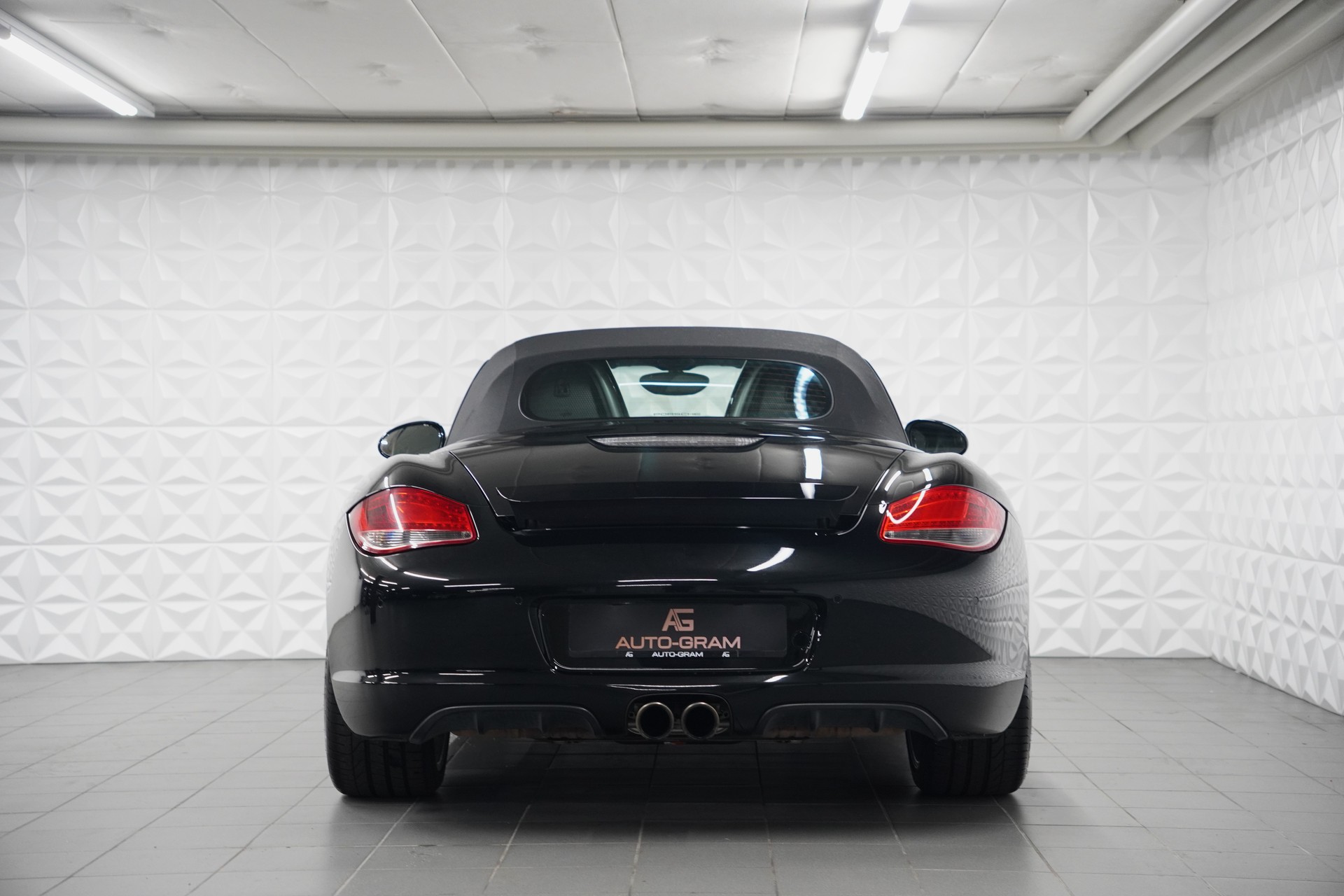 PORSCHE Boxster S 3.4 PDK-showroom-element-3