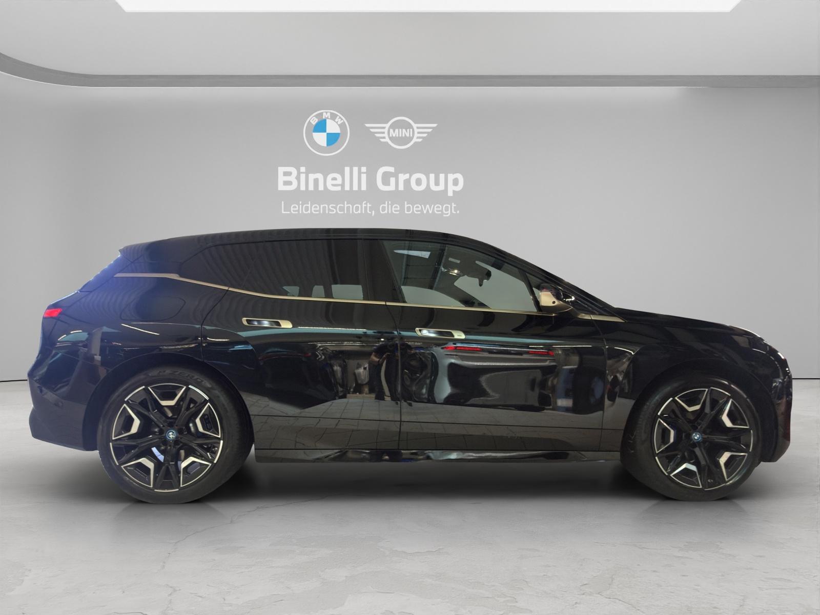 BMW iX xDrive50 SportPaket-image-6