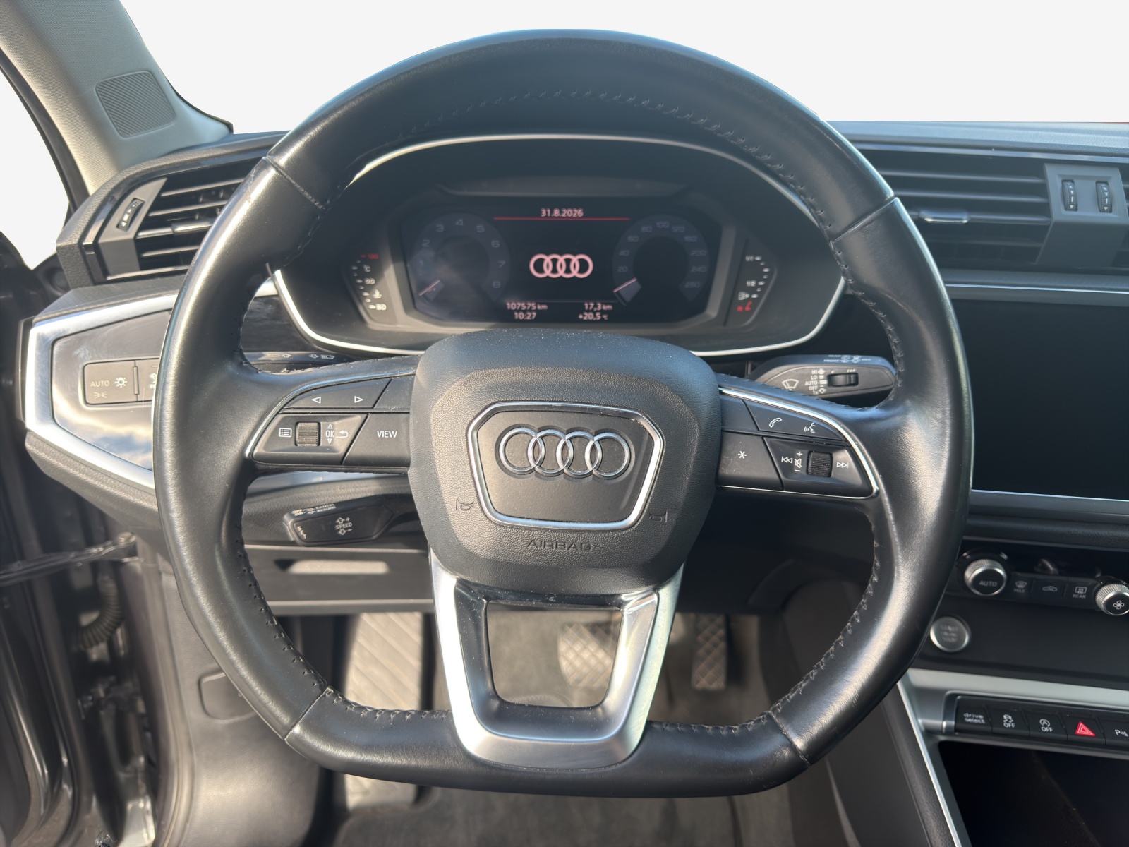 AUDI Q3 Sportback 35 TFSI S line S-tronic-image-9