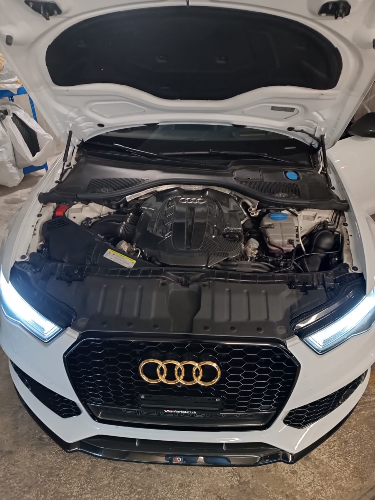 AUDI RS6 Avant 4.0 TFSI V8 performance quattro-image-10