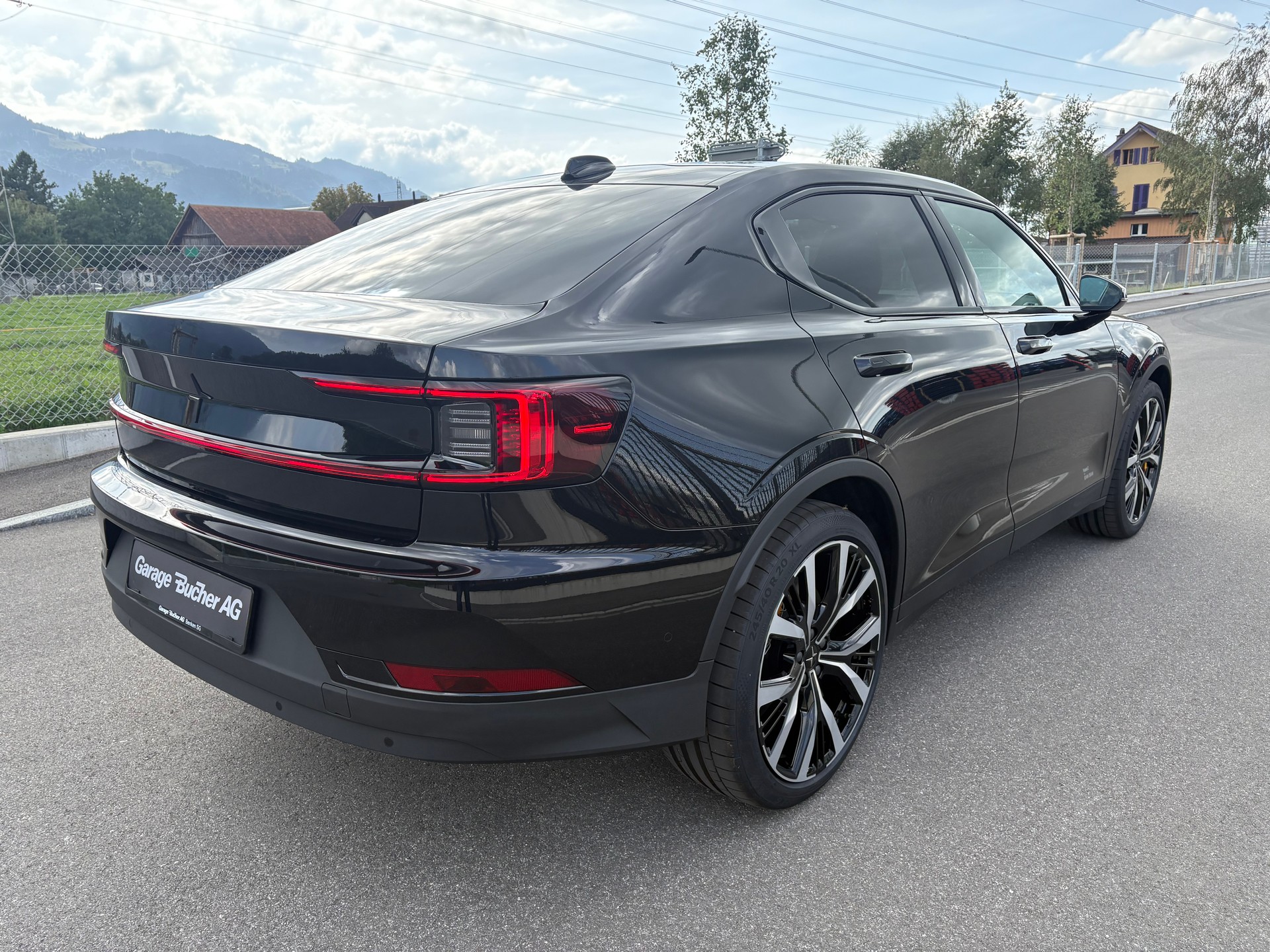 POLESTAR Polestar 2 Long Range Dual Performance Prime 82 kWh-showroom-element-2
