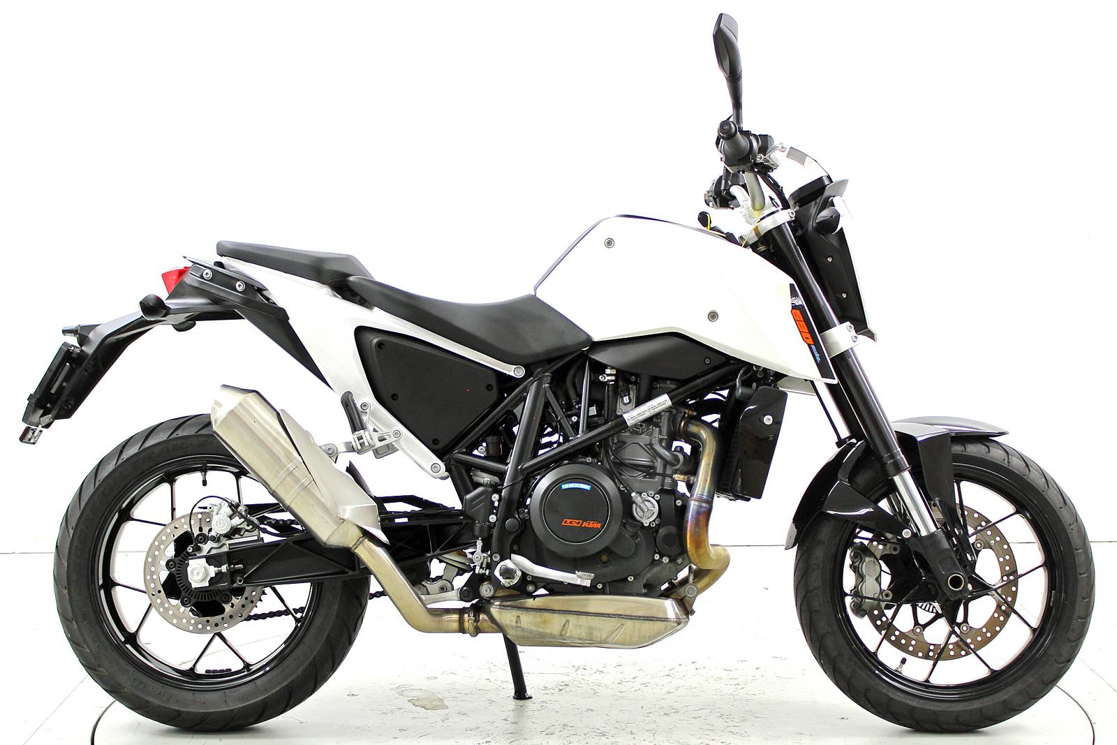 KTM 690 Duke ABS-image-3