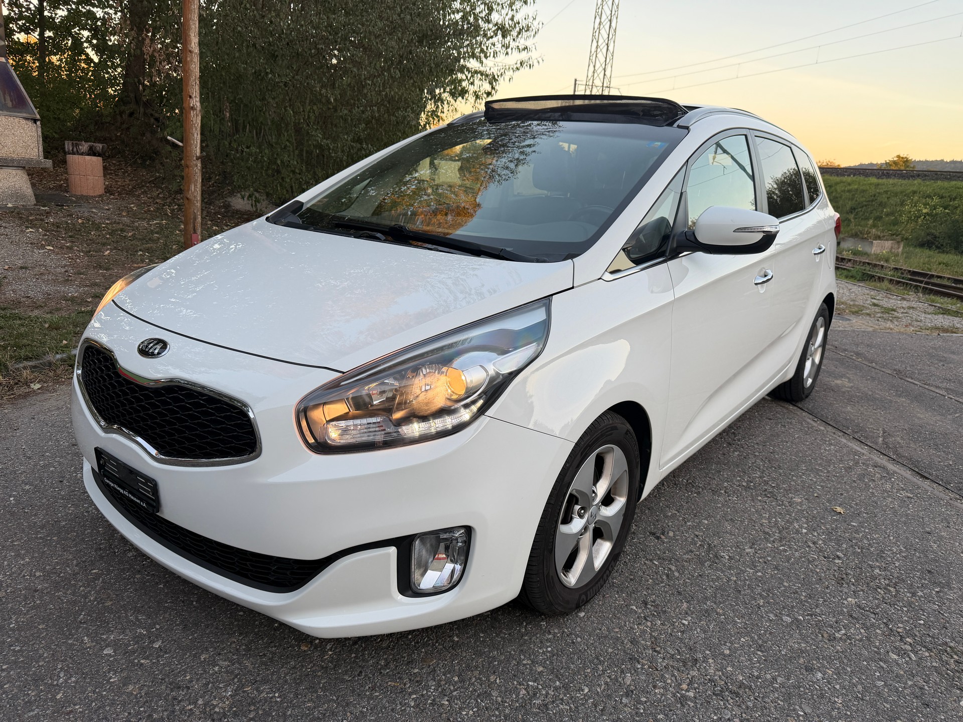 KIA Carens 1.7 CRDi Swiss Eco Edition DCT