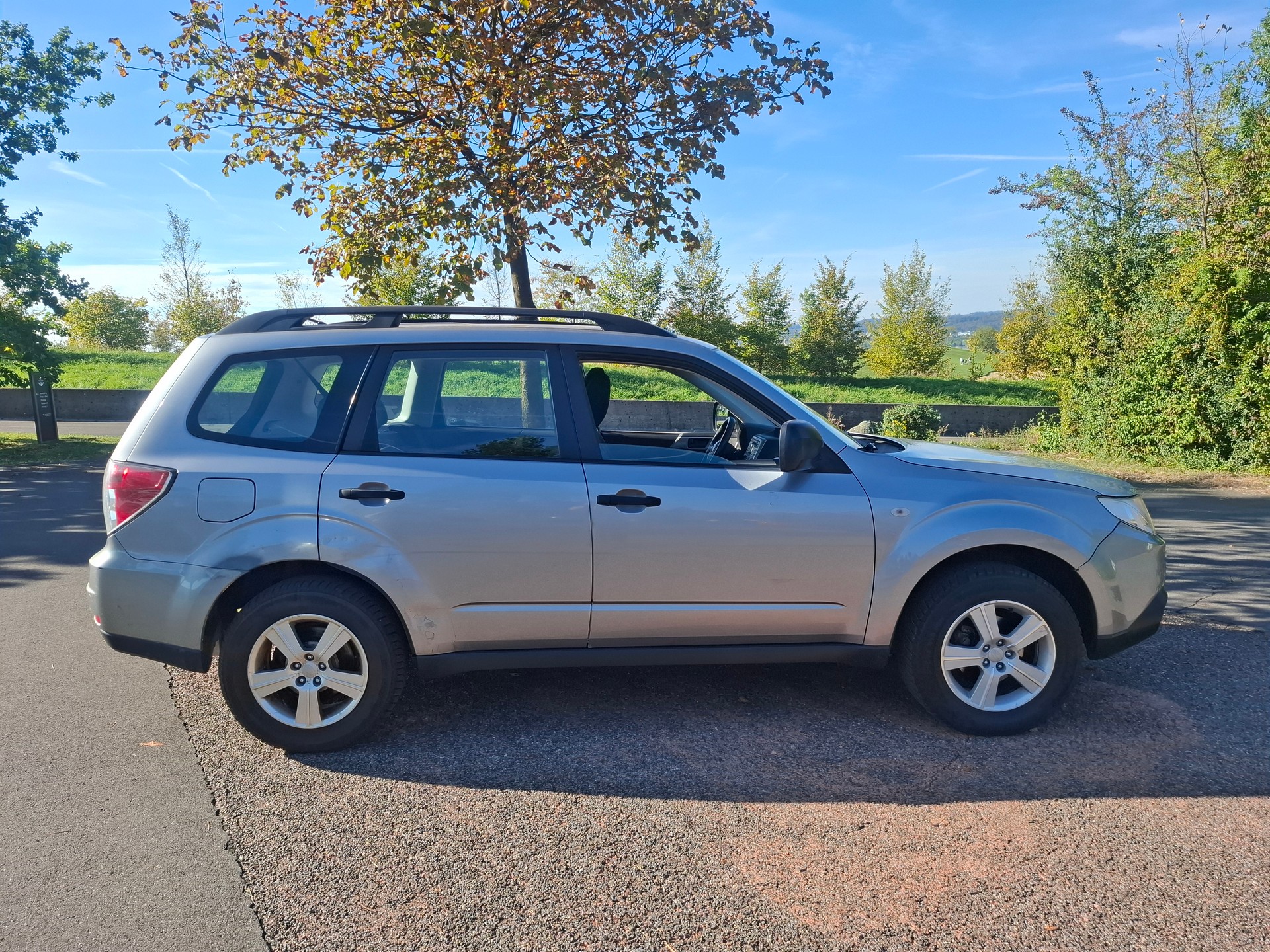 SUBARU Forester 2.0X Swiss-image-6