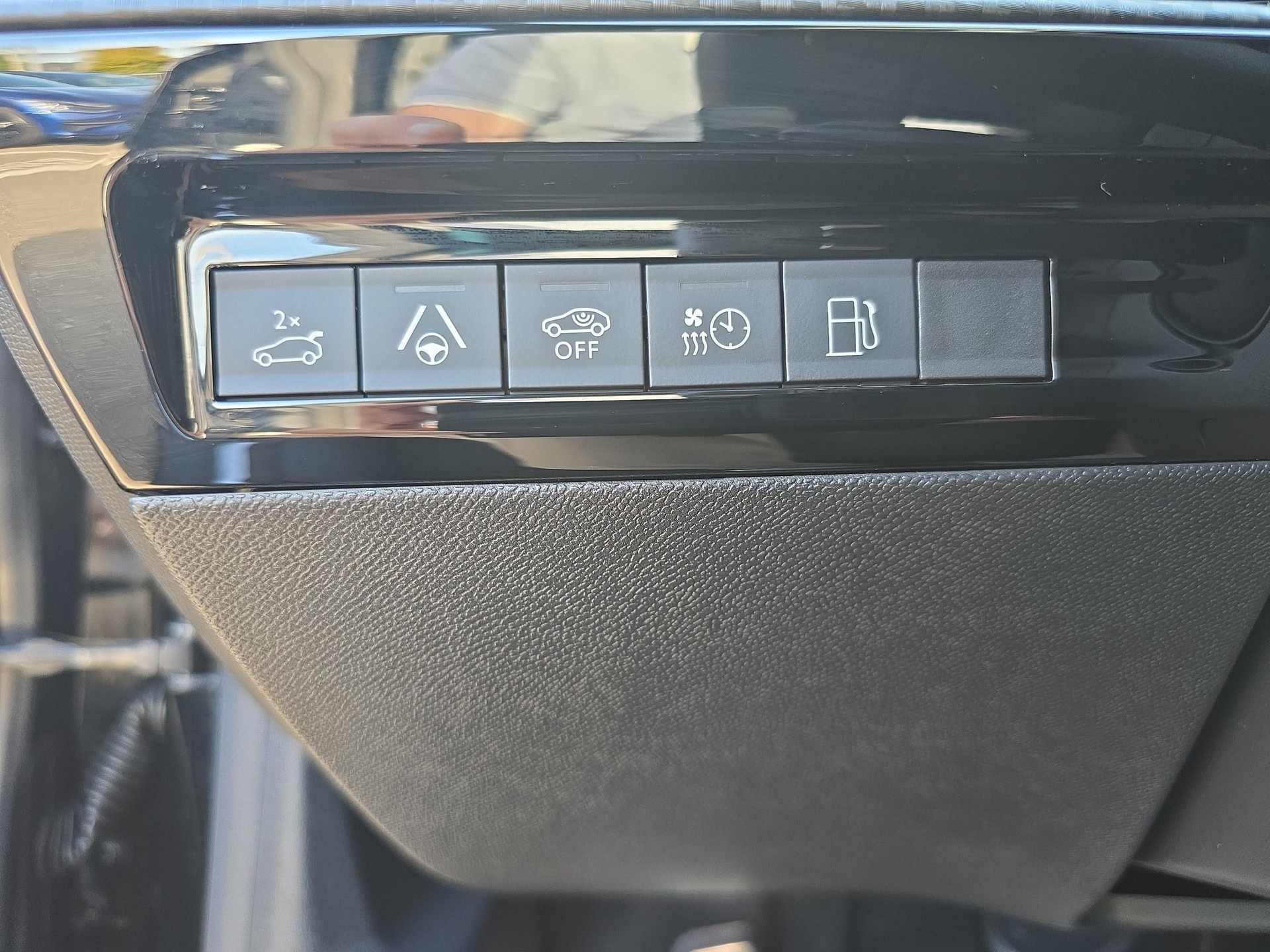 PEUGEOT 508 SW 1.6 Plug-in Hybrid GT-image-18