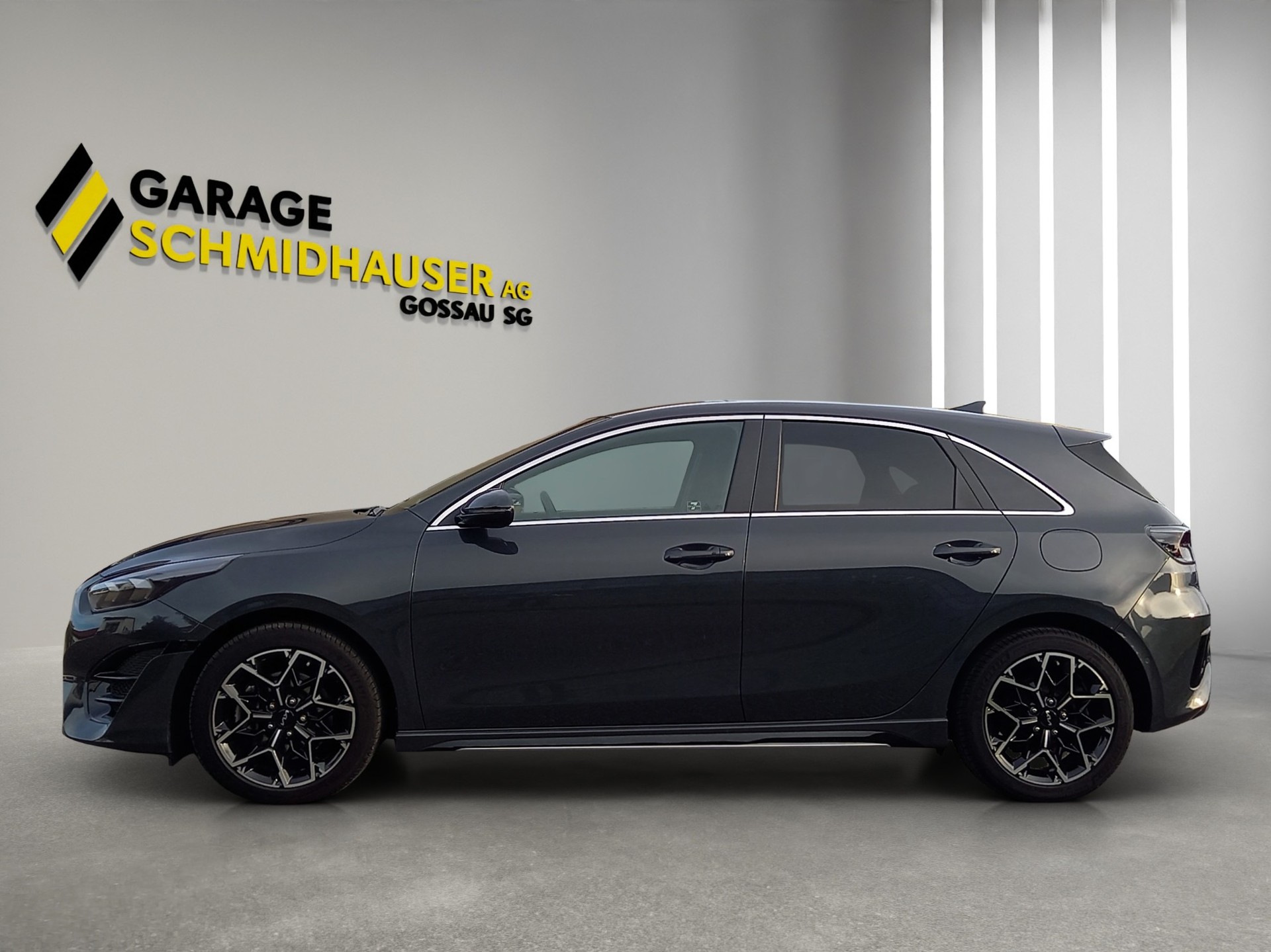 KIA Ceed 1.5 T-GDi MHEV GT-Line-image-1