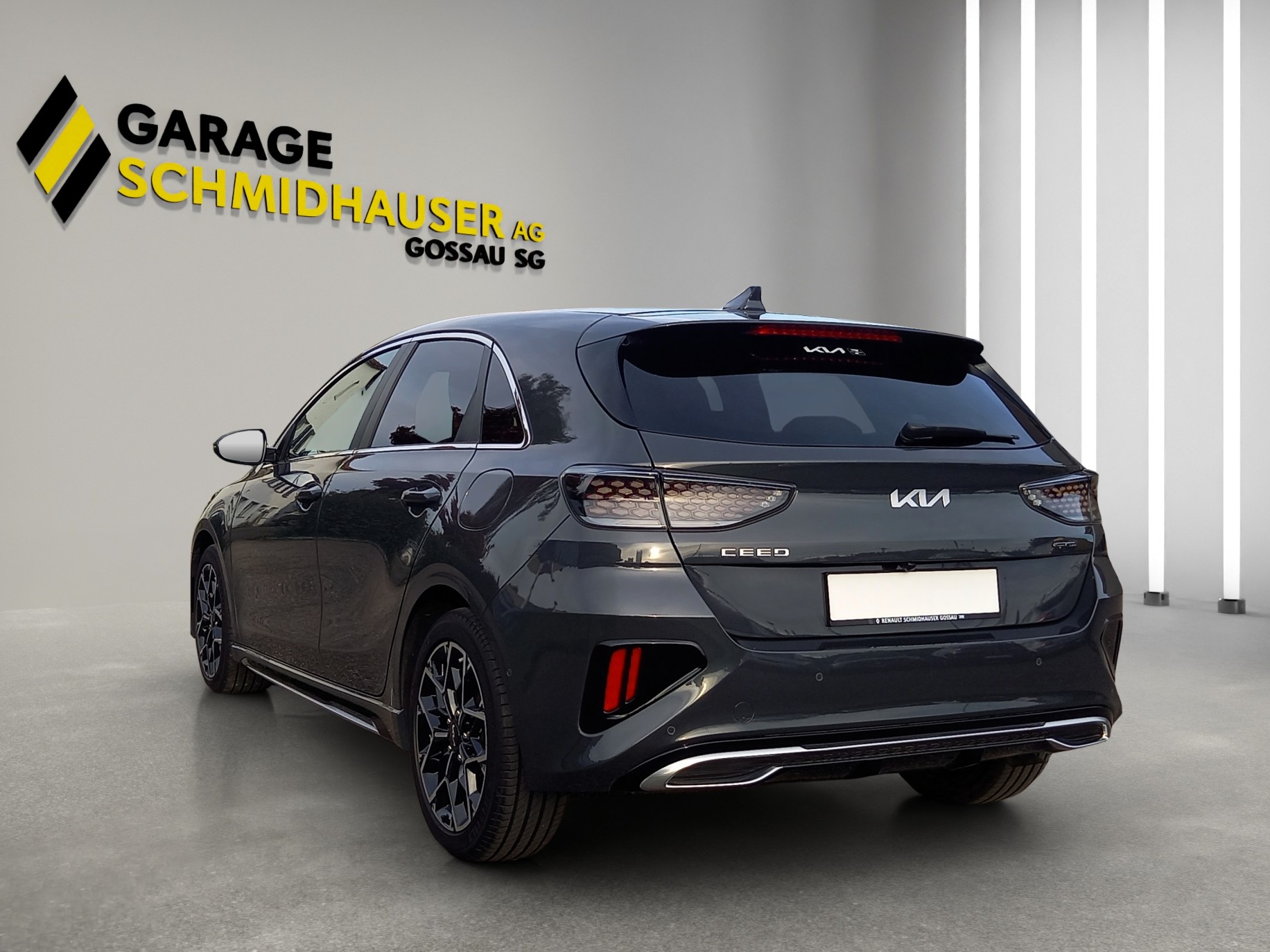 KIA Ceed 1.5 T-GDi MHEV GT-Line-image-2