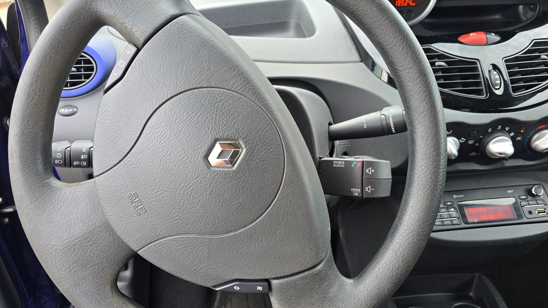 RENAULT Twingo 1.2 16V Dynamique-image-17