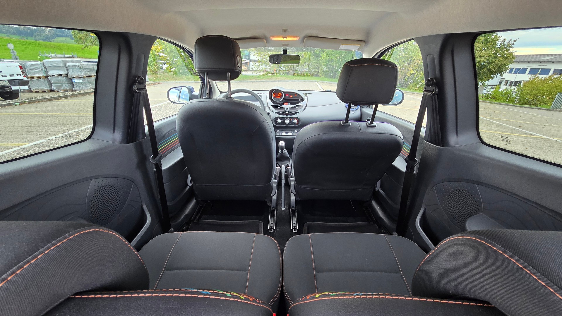 RENAULT Twingo 1.2 16V Dynamique-image-12