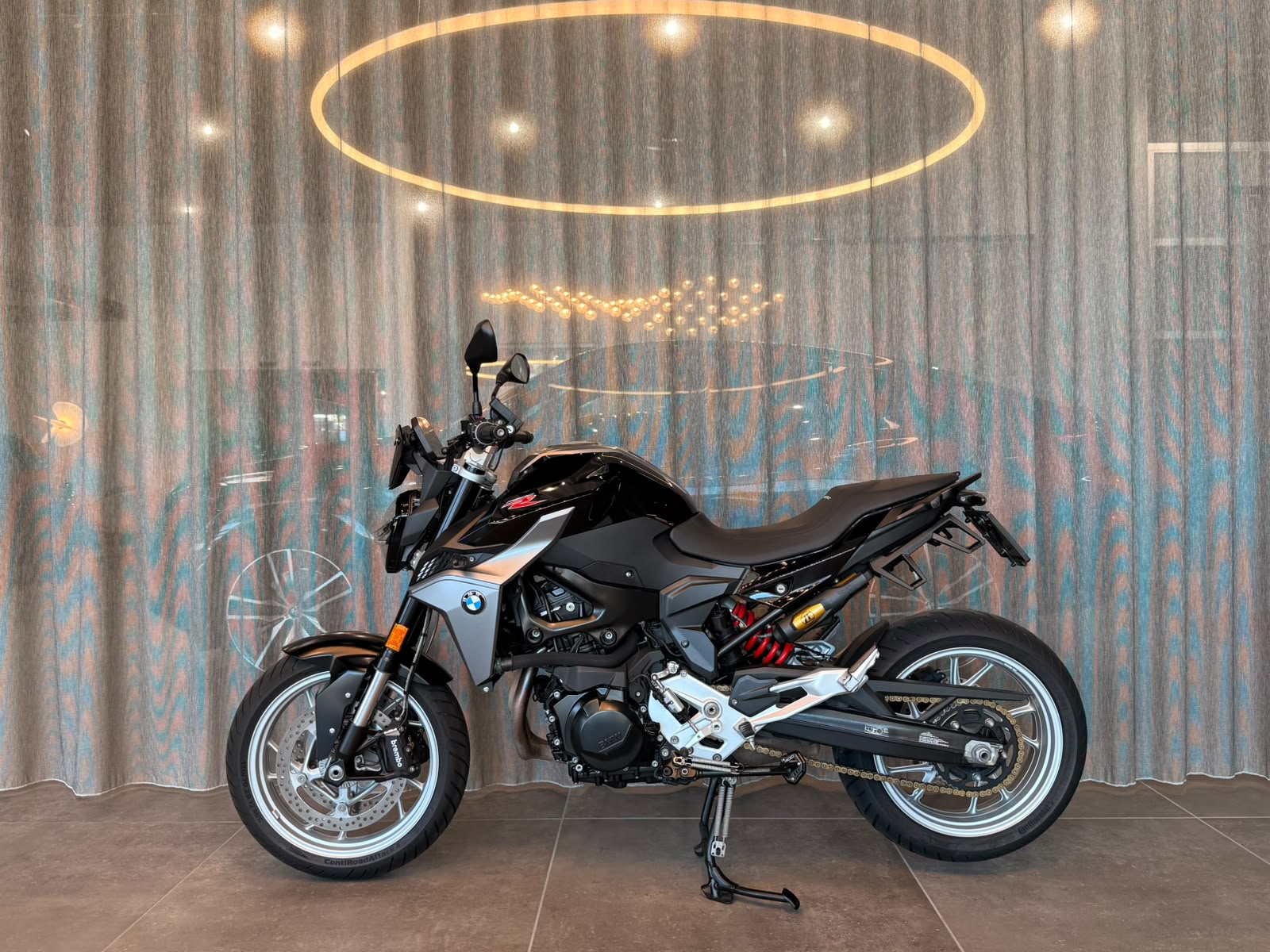 BMW F 900 R ABS-image-1