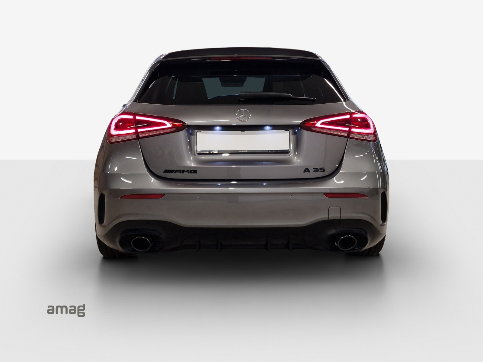 MERCEDES-BENZ A 35 AMG 4Matic Speedshift-showroom-element-3