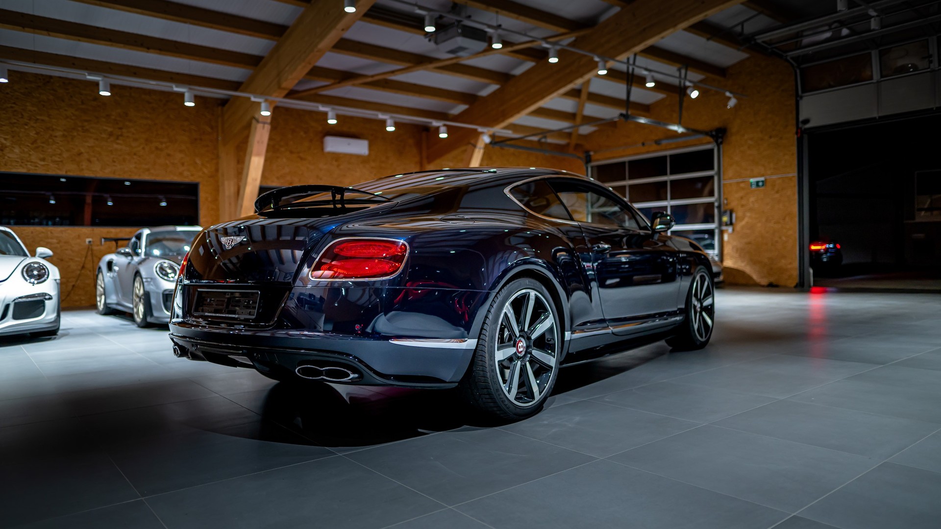 BENTLEY Continental GT 4.0 V8 S-image-1