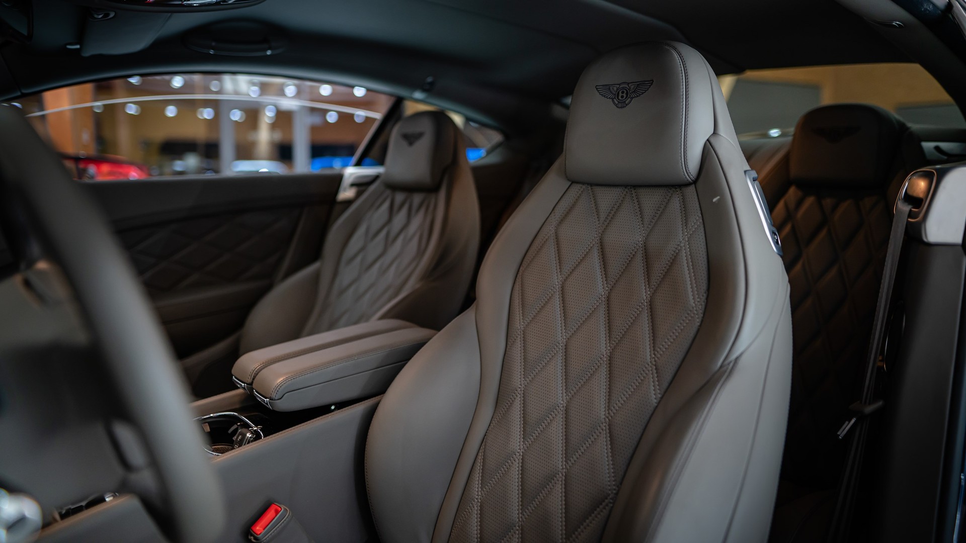 BENTLEY Continental GT 4.0 V8 S-image-6