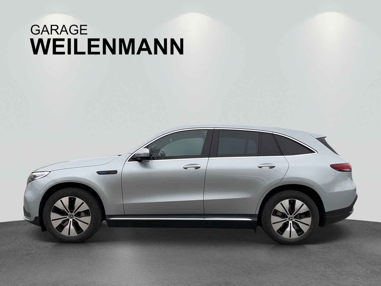MERCEDES-BENZ EQC 400 AMG Line 4Matic-showroom-element-2