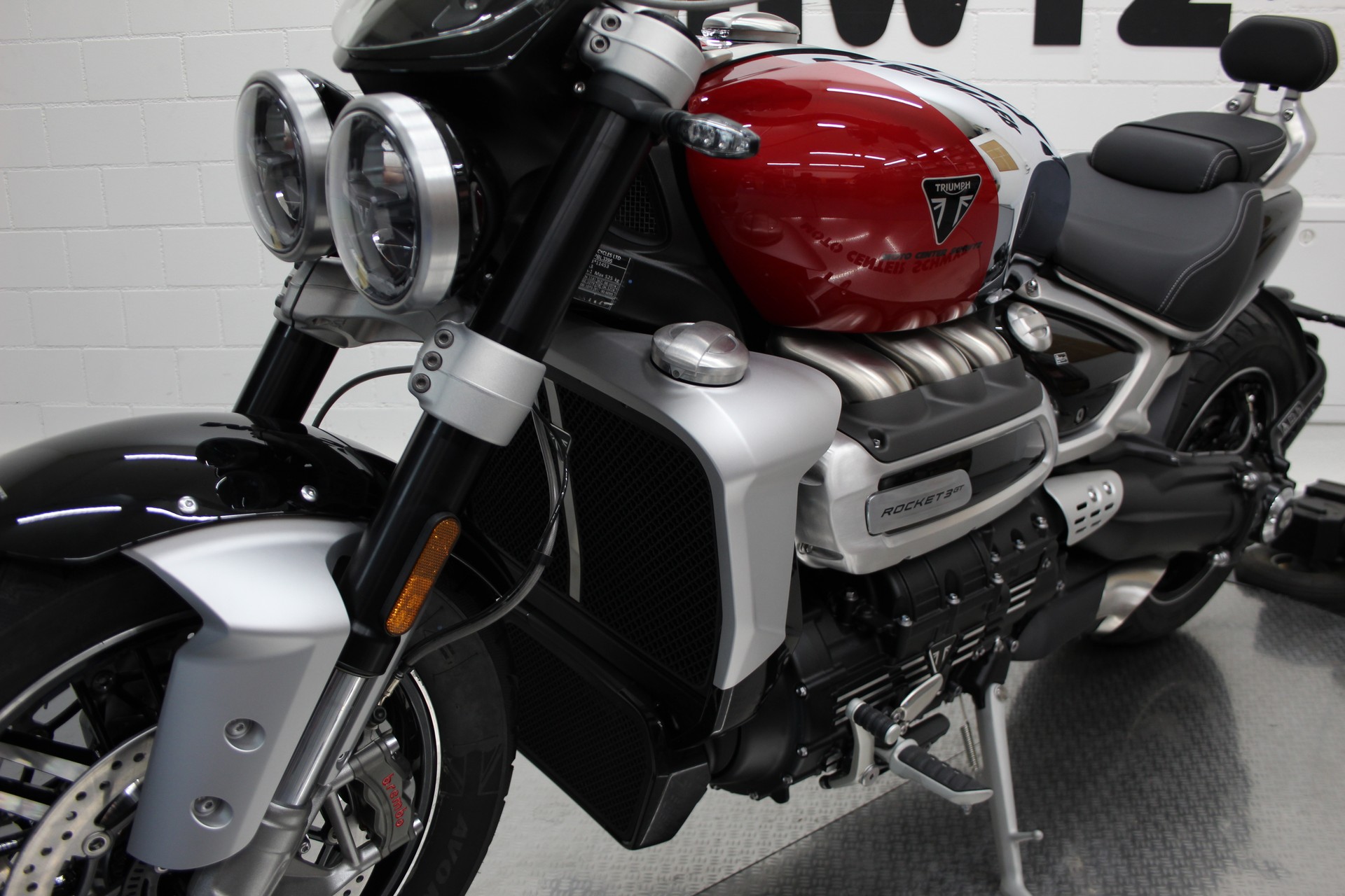 TRIUMPH Rocket 3 GT Chrome-image-5