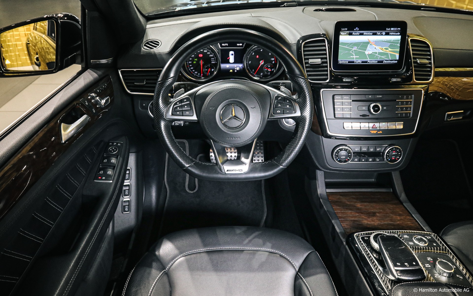 MERCEDES-BENZ GLS 350d 4Matic 9G-Tronic AMG Body Kit-image-19