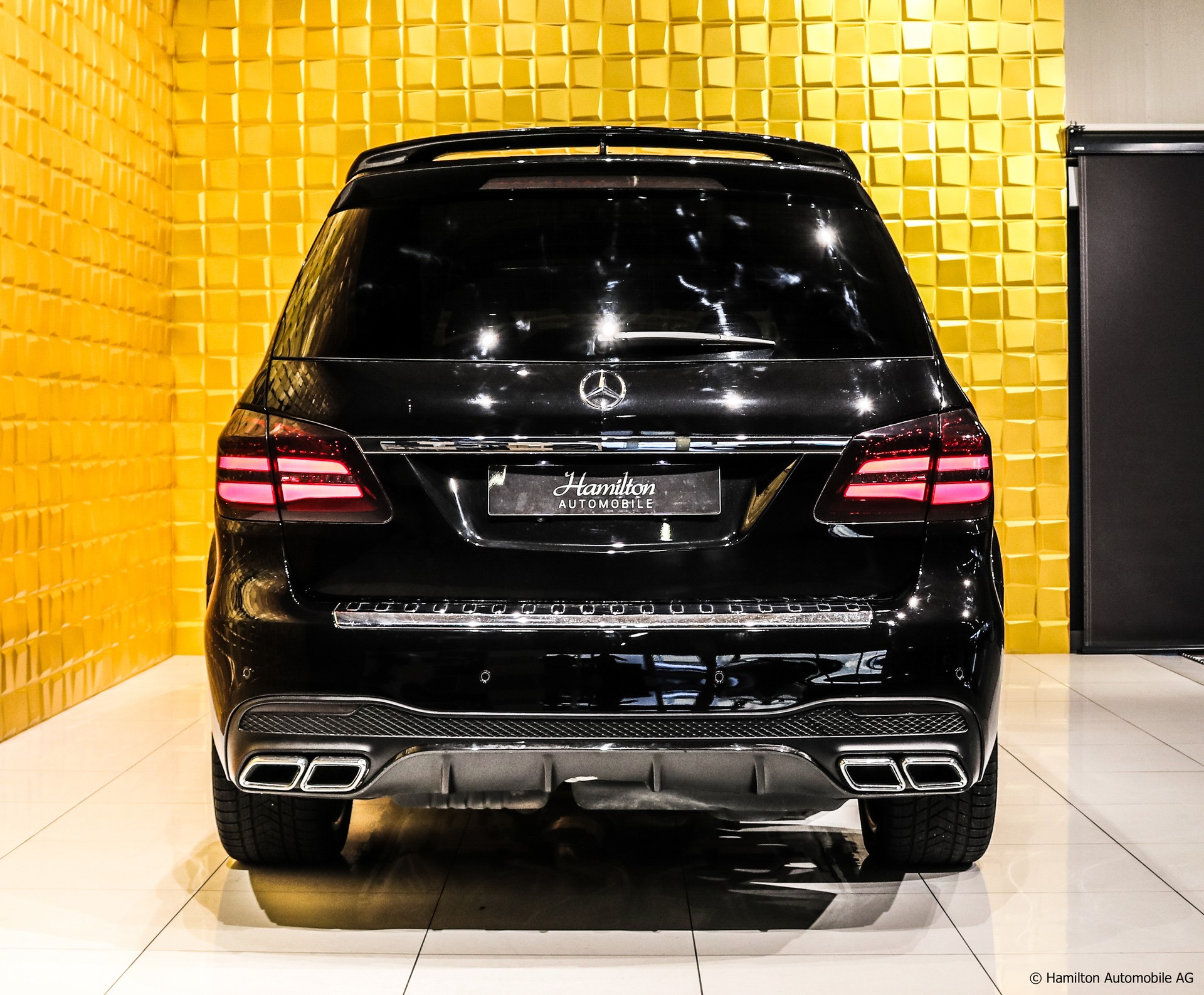 MERCEDES-BENZ GLS 350d 4Matic 9G-Tronic AMG Body Kit-image-8
