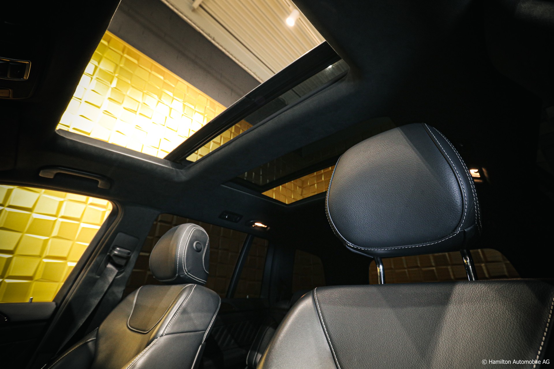 MERCEDES-BENZ GLS 350d 4Matic 9G-Tronic AMG Body Kit-image-15